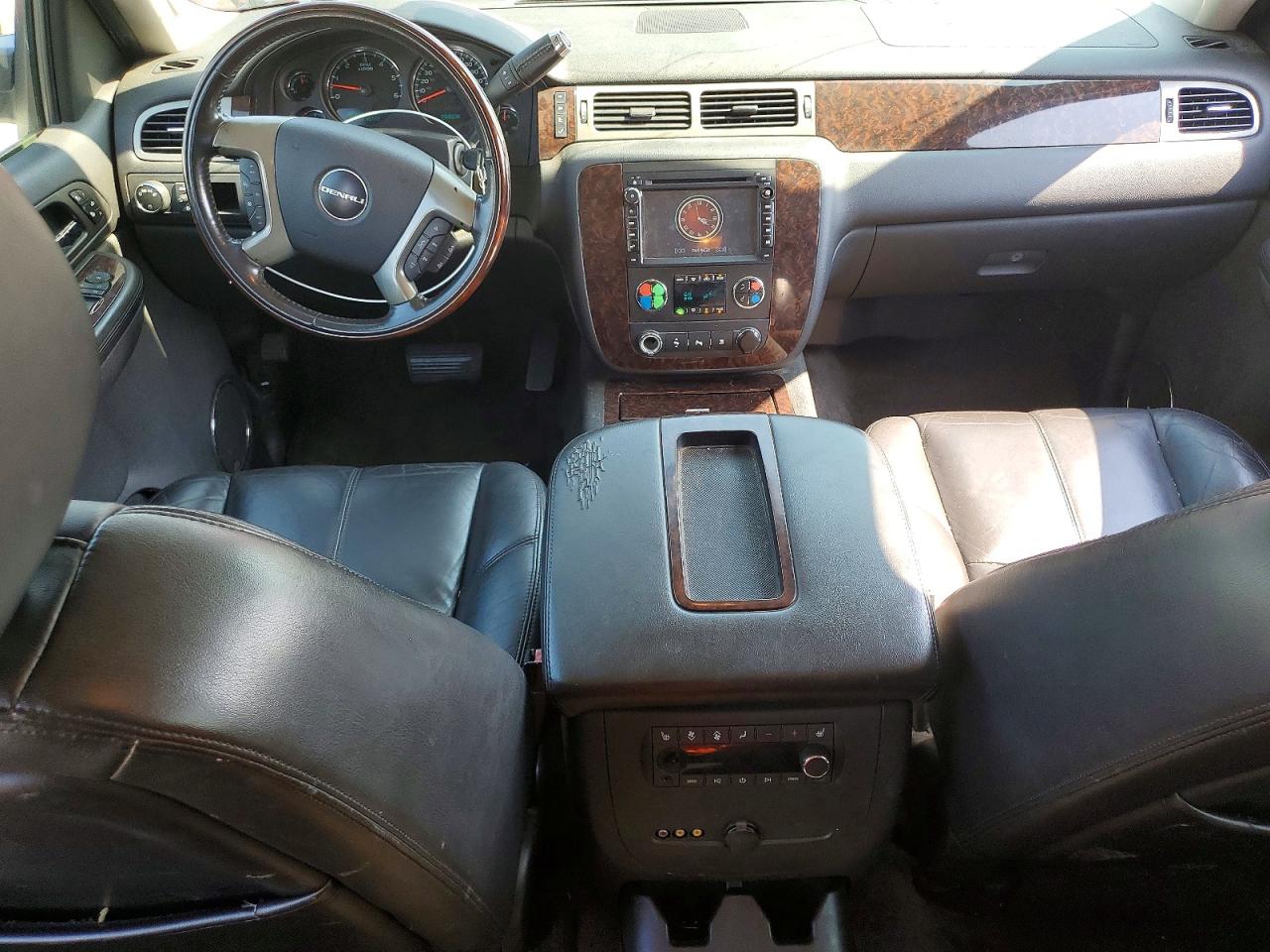 2009 Gmc Yukon Xl Denali Burgundy vin: 1GKFK06249J122157
