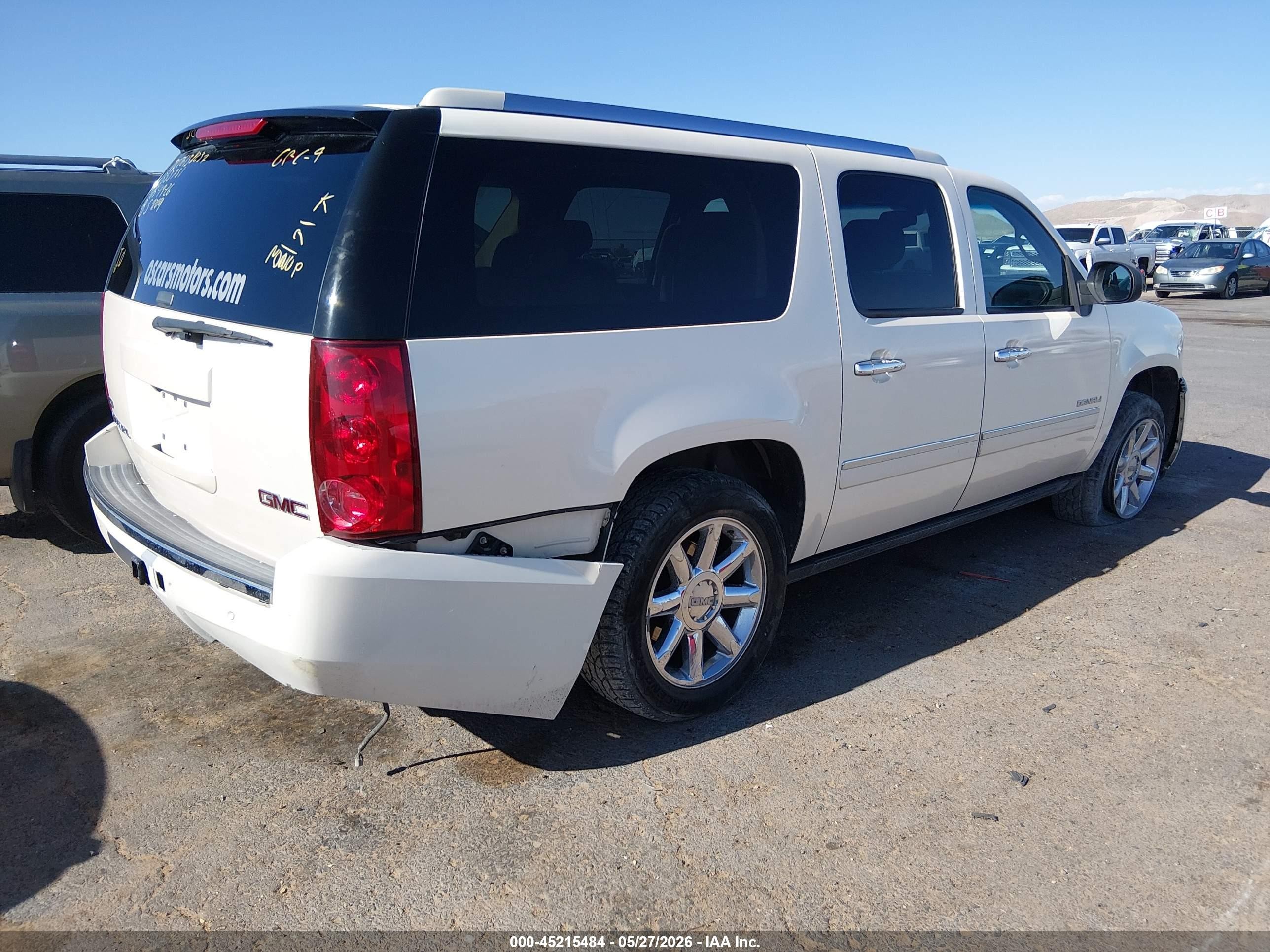 2009 Gmc Yukon Xl 1500 Denali White vin: 1GKFK06249R294075