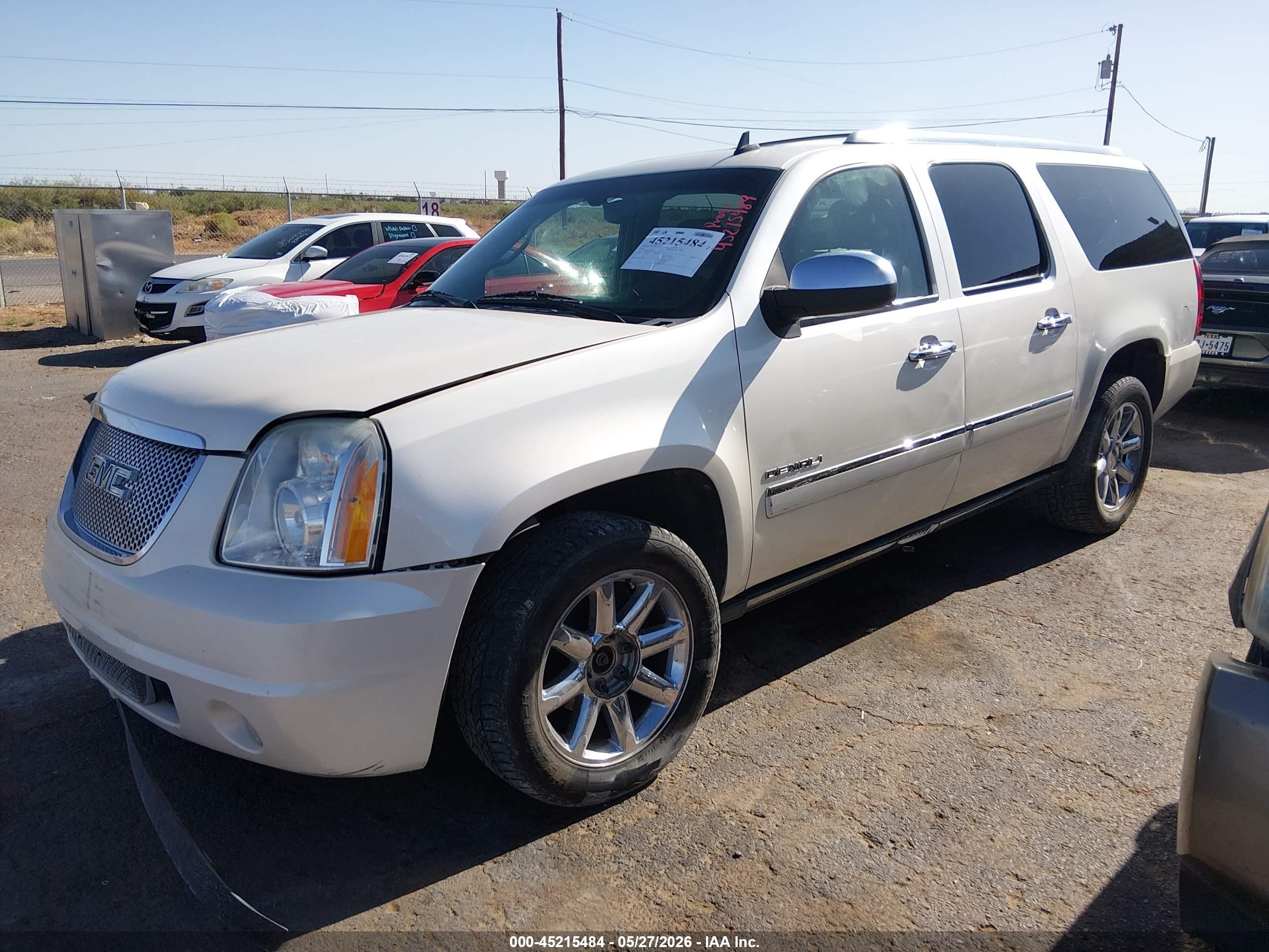 2009 Gmc Yukon Xl 1500 Denali White vin: 1GKFK06249R294075
