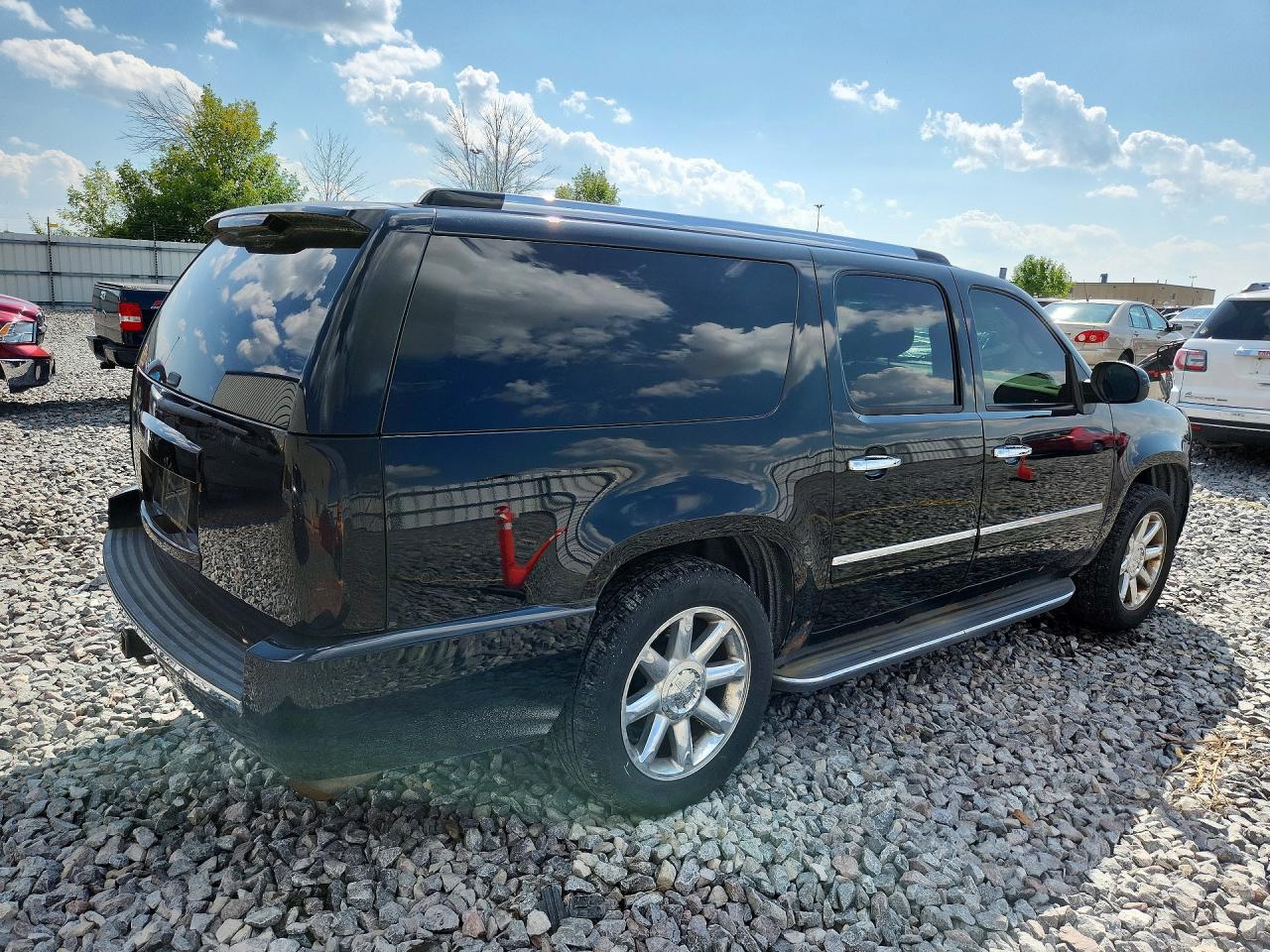 2009 Gmc Yukon Xl Denali Black vin: 1GKFK062X9R268497