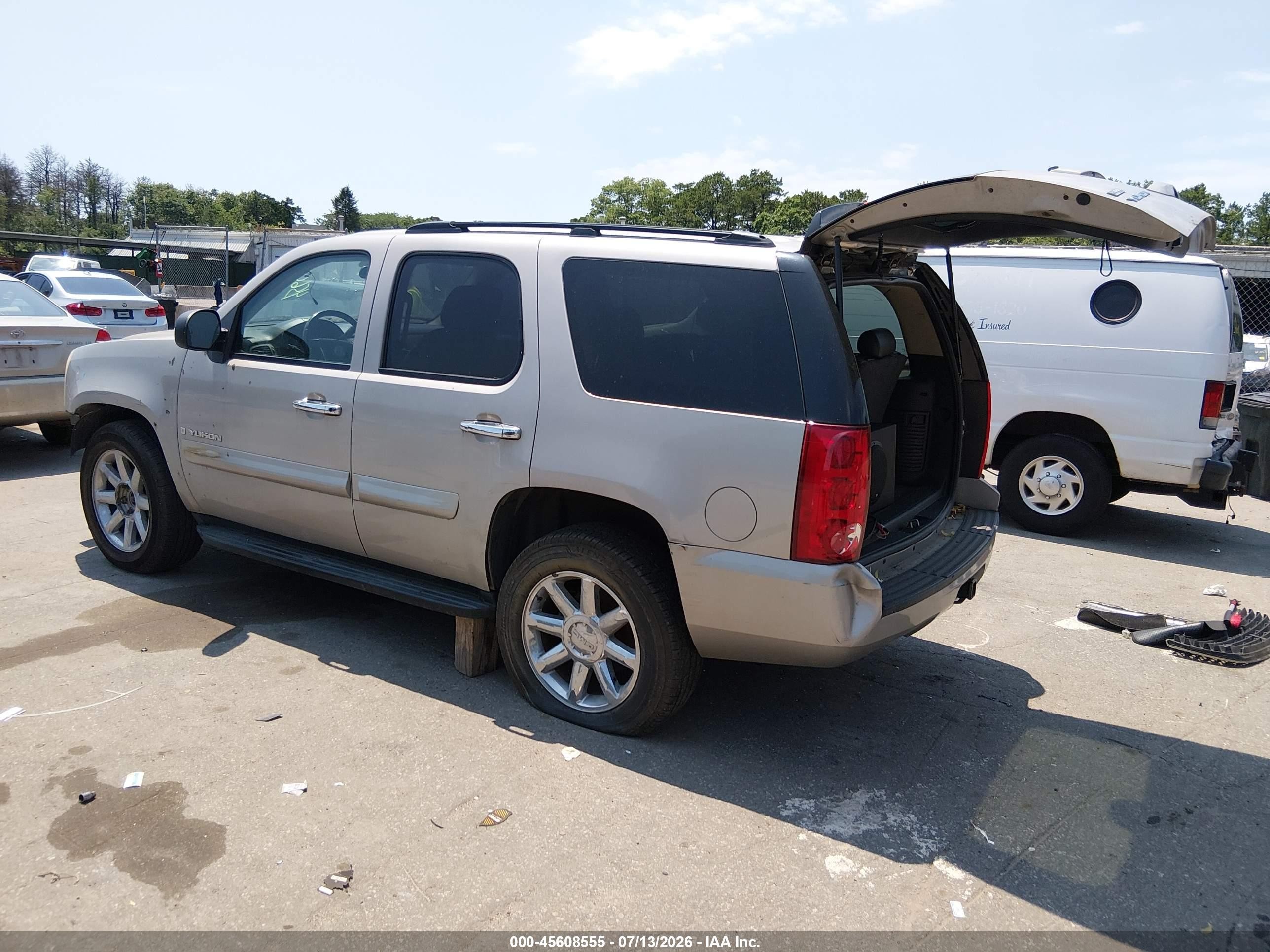 2007 Gmc Yukon Sle Gray vin: 1GKFK13007J341333
