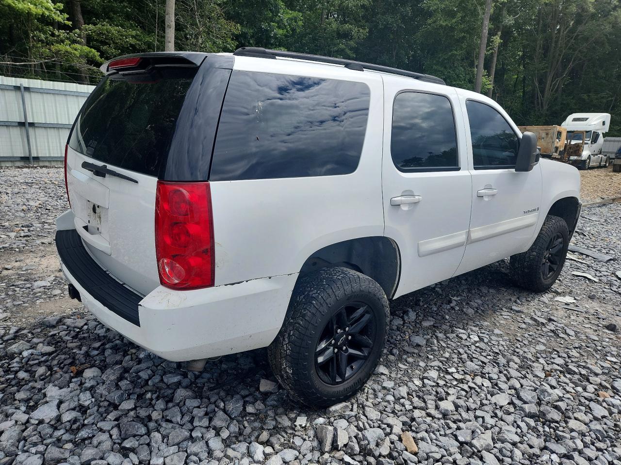 2007 Gmc Yukon White vin: 1GKFK13007R261046