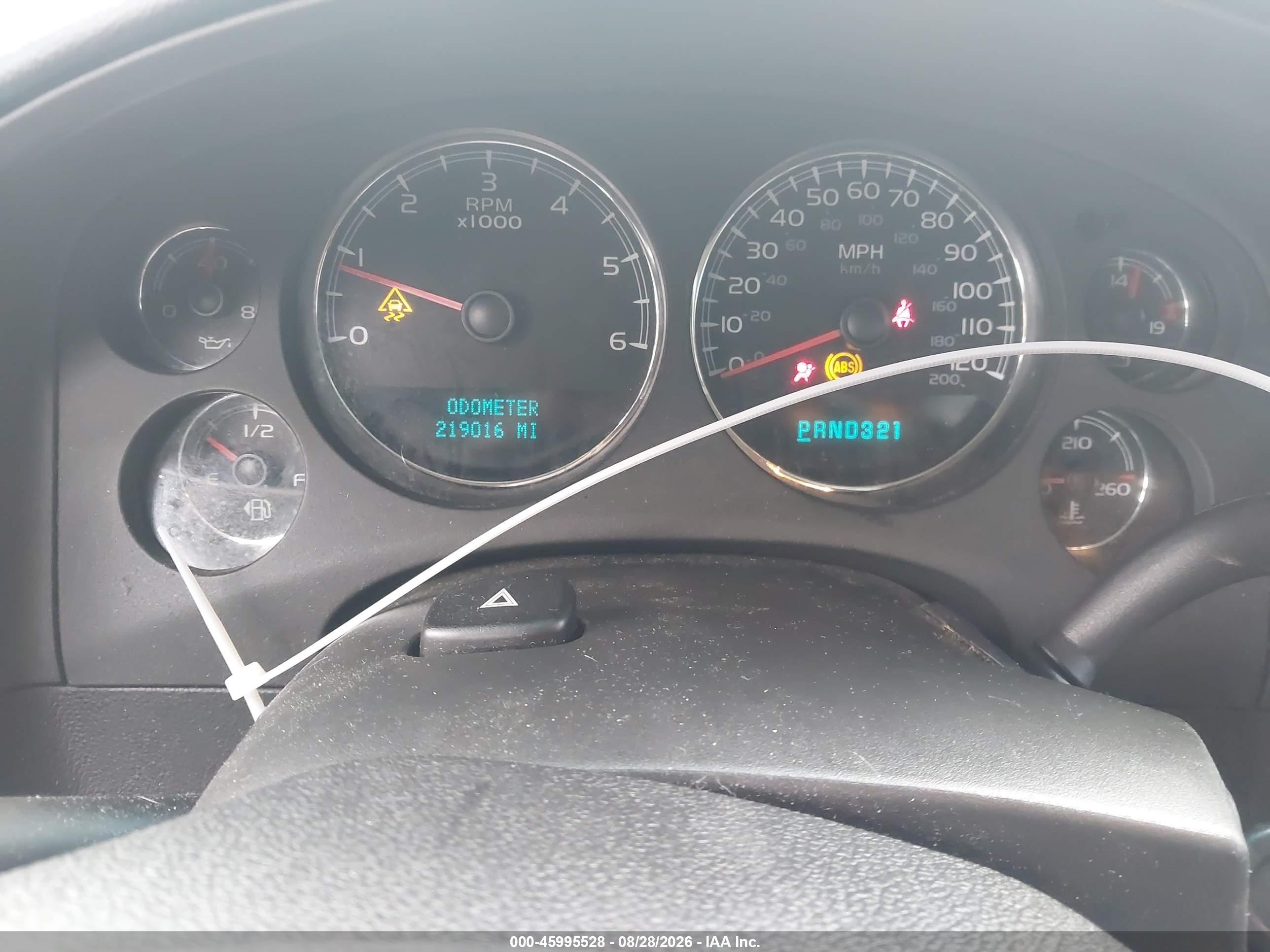 2007 Gmc Yukon Commercial Fleet Silver vin: 1GKFK13017J114460