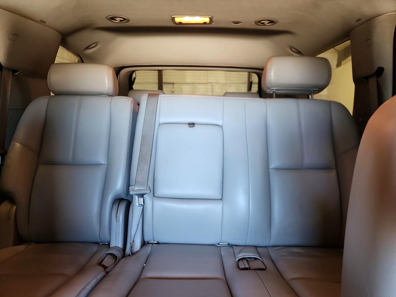 2007 Gmc Yukon White vin: 1GKFK13017J249471
