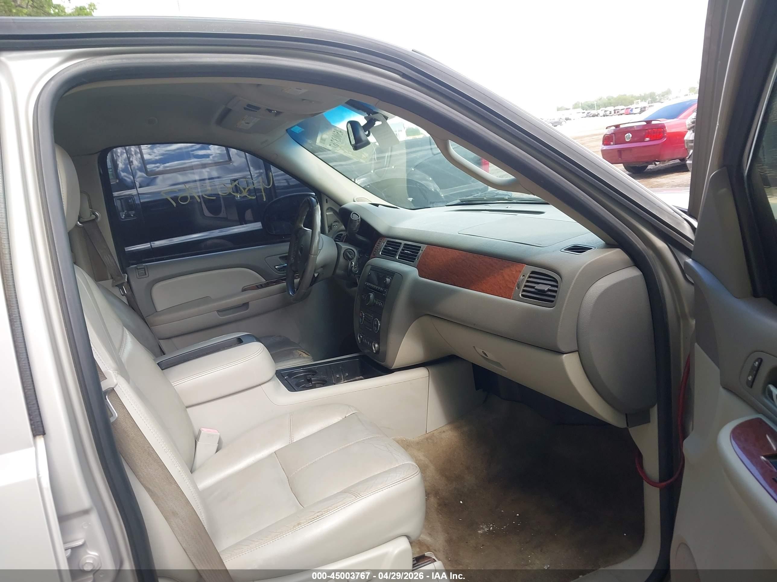 2008 Gmc Yukon Slt Серебряный vin: 1GKFK13028J126876