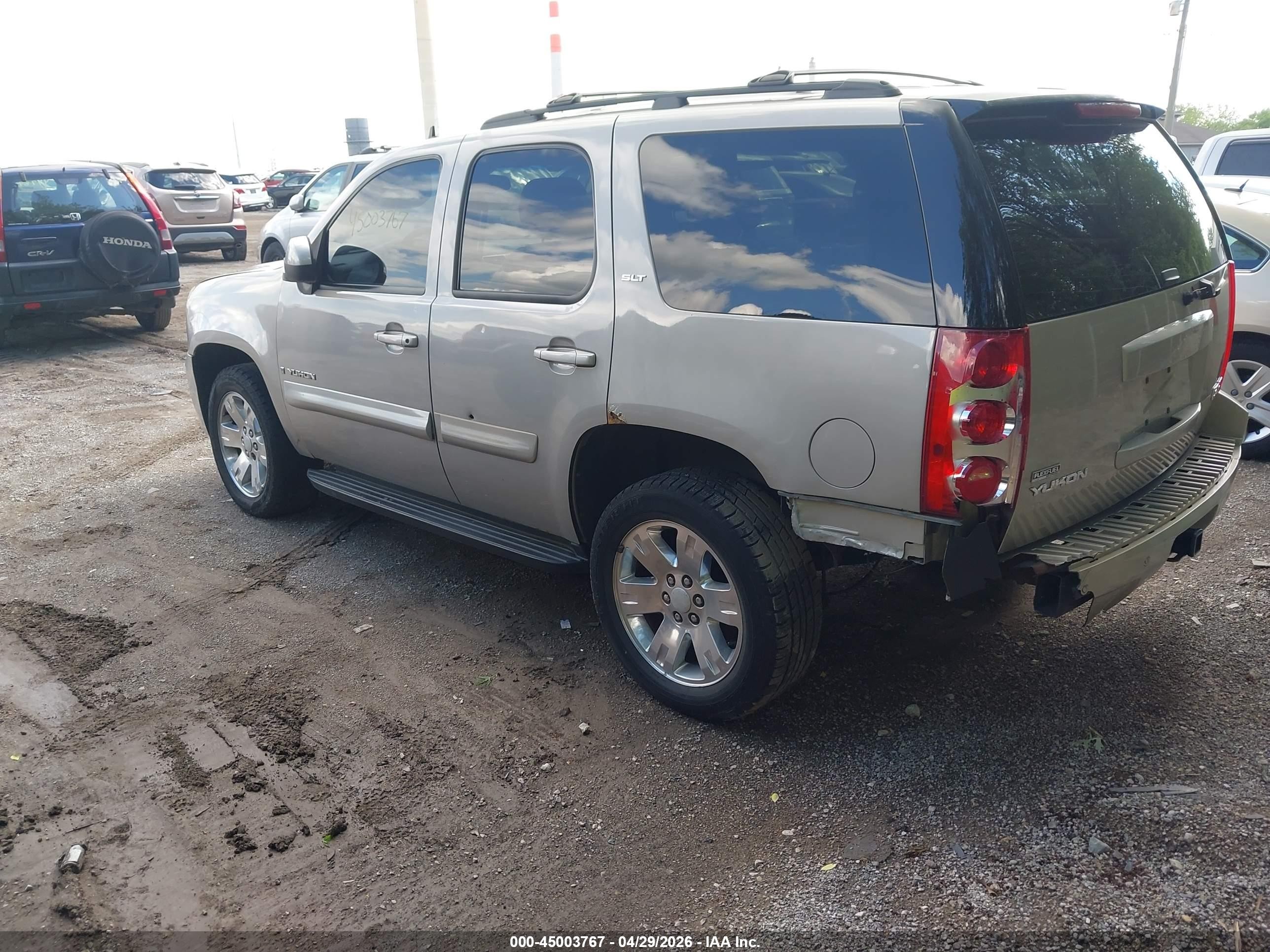 2008 Gmc Yukon Slt Серебряный vin: 1GKFK13028J126876