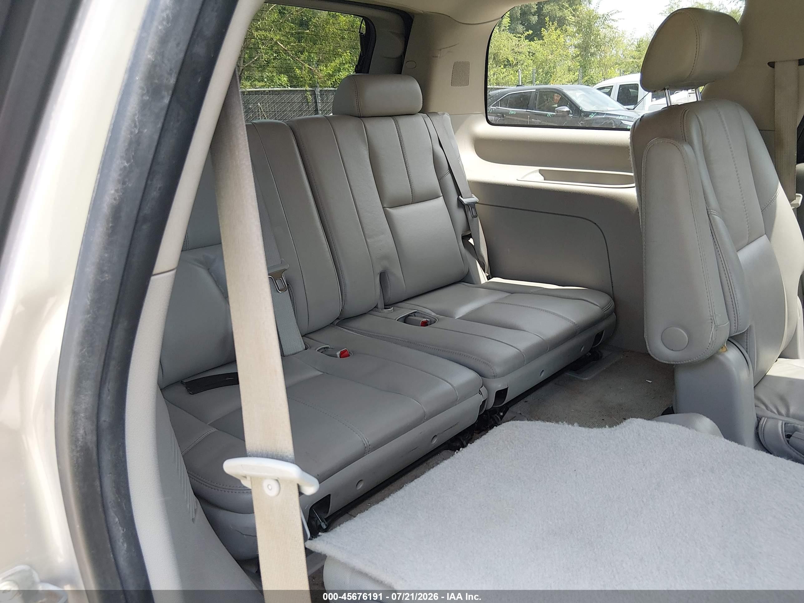 2008 Gmc Yukon Slt Gold vin: 1GKFK13038R101406