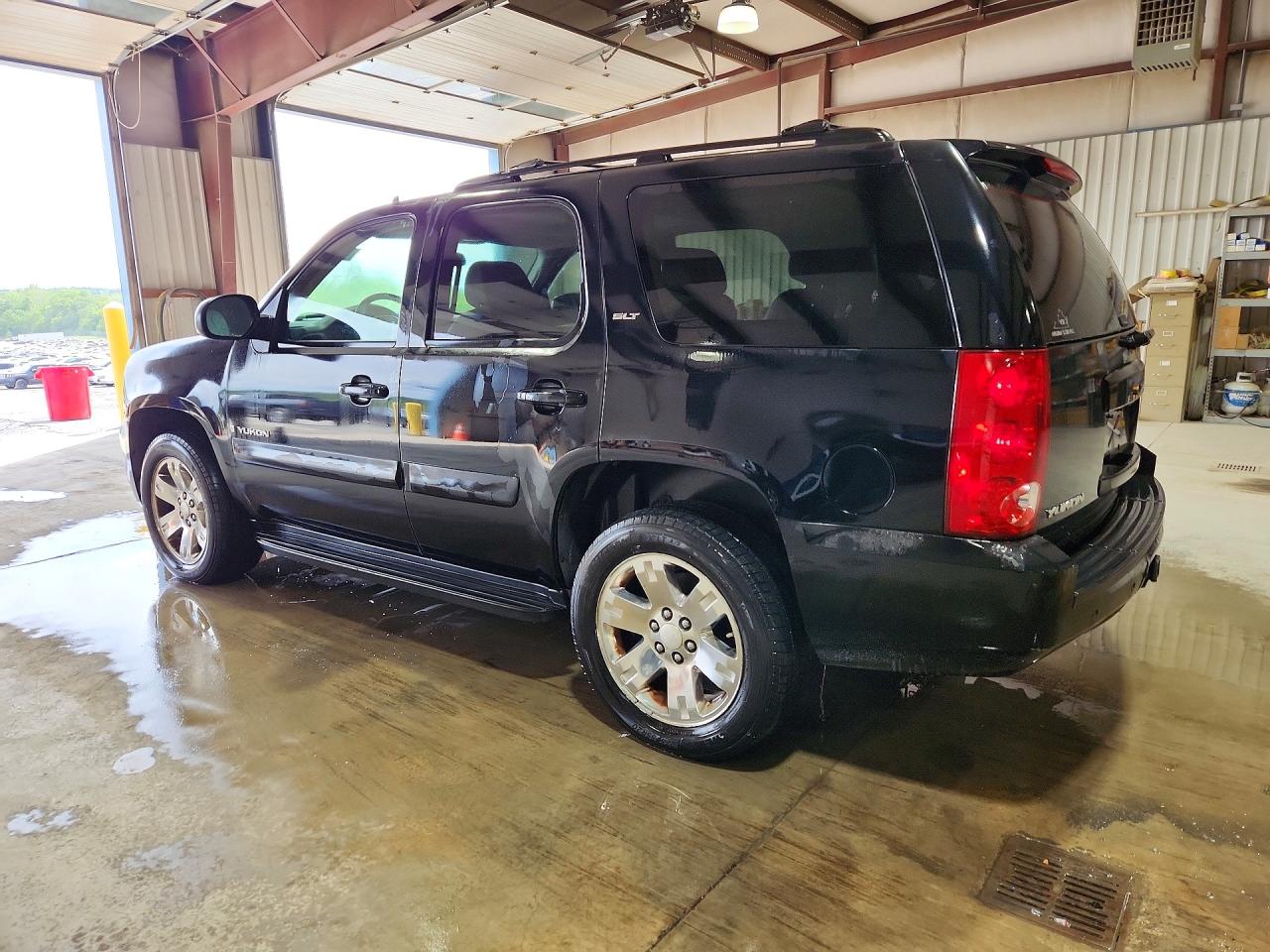 2007 Gmc Yukon Черный vin: 1GKFK13057J119029