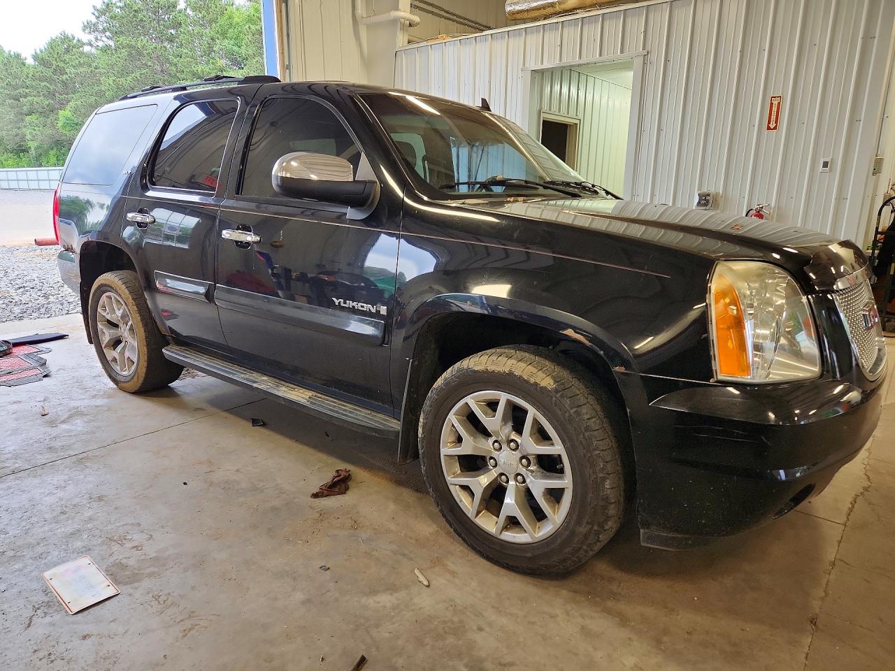 2007 Gmc Yukon Black vin: 1GKFK13067R295590