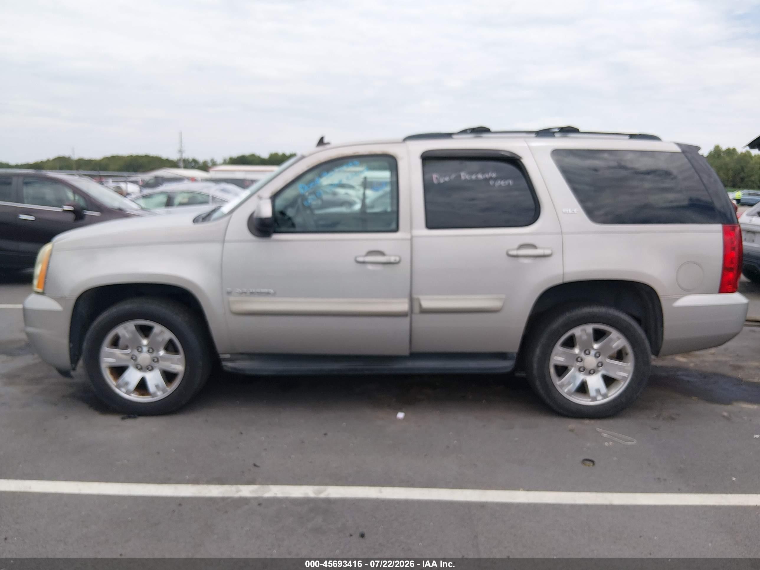 2008 Gmc Yukon Slt Beige vin: 1GKFK13068J226088