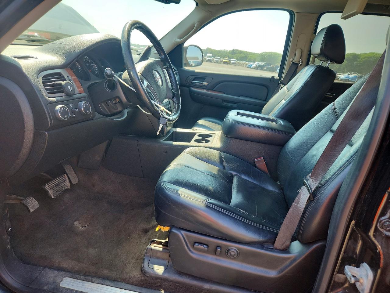 2008 Gmc Yukon Black vin: 1GKFK13068R144394