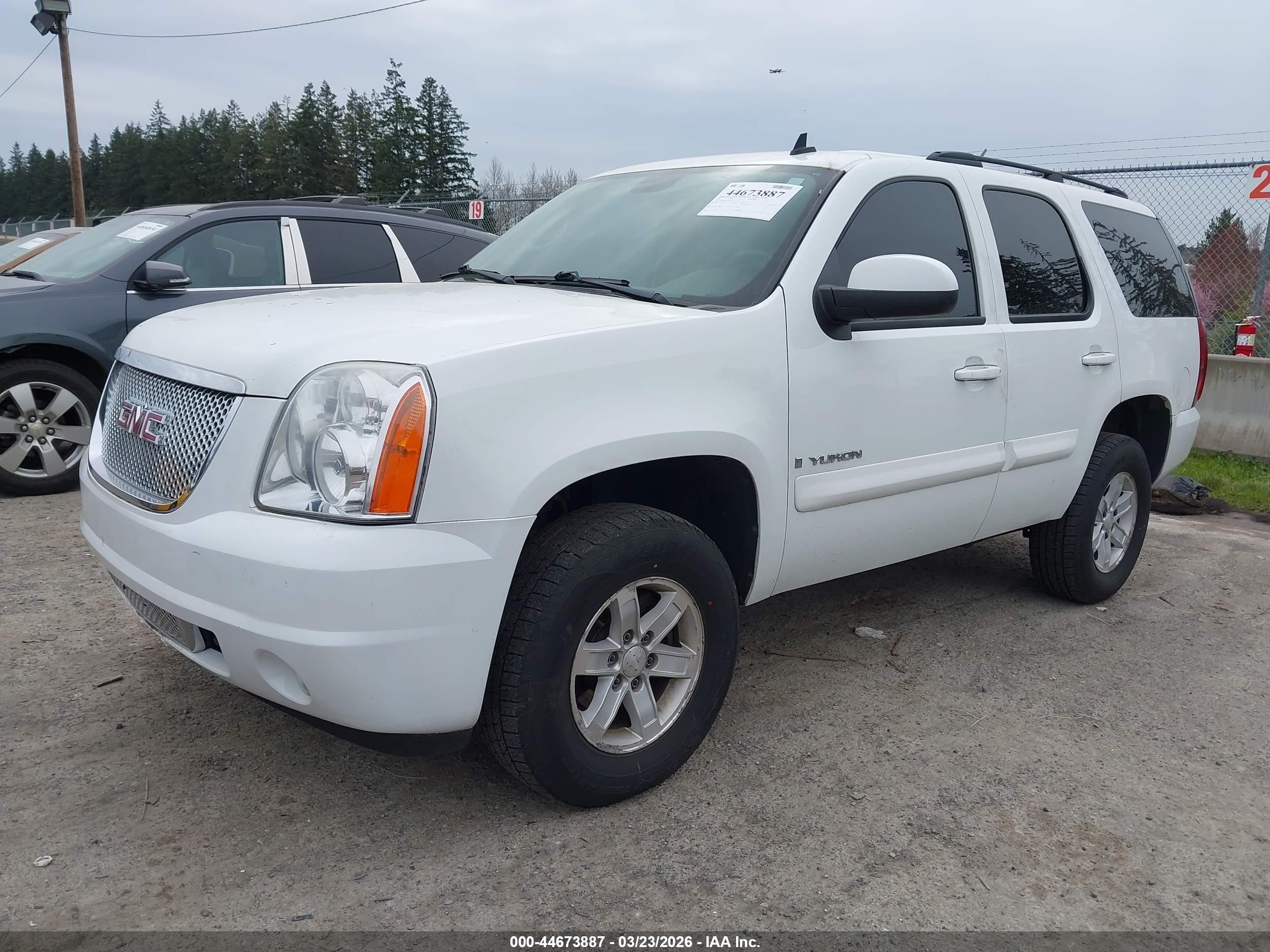 2008 Gmc Yukon Sle White vin: 1GKFK13088J180697