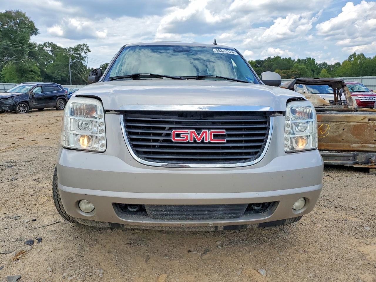 2007 Gmc Yukon Xl K1500 Silver vin: 1GKFK16307J189835
