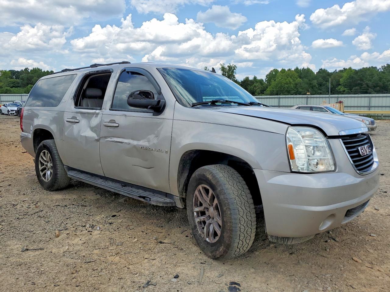 2007 Gmc Yukon Xl K1500 Silver vin: 1GKFK16307J189835