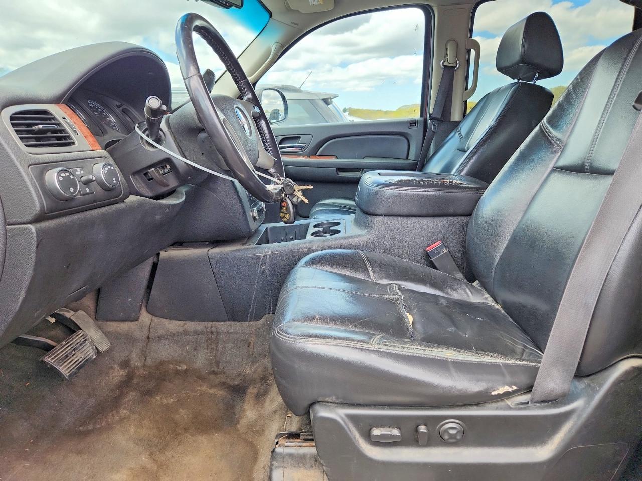 2008 Gmc Yukon Xl K1500 Red vin: 1GKFK16308J186080