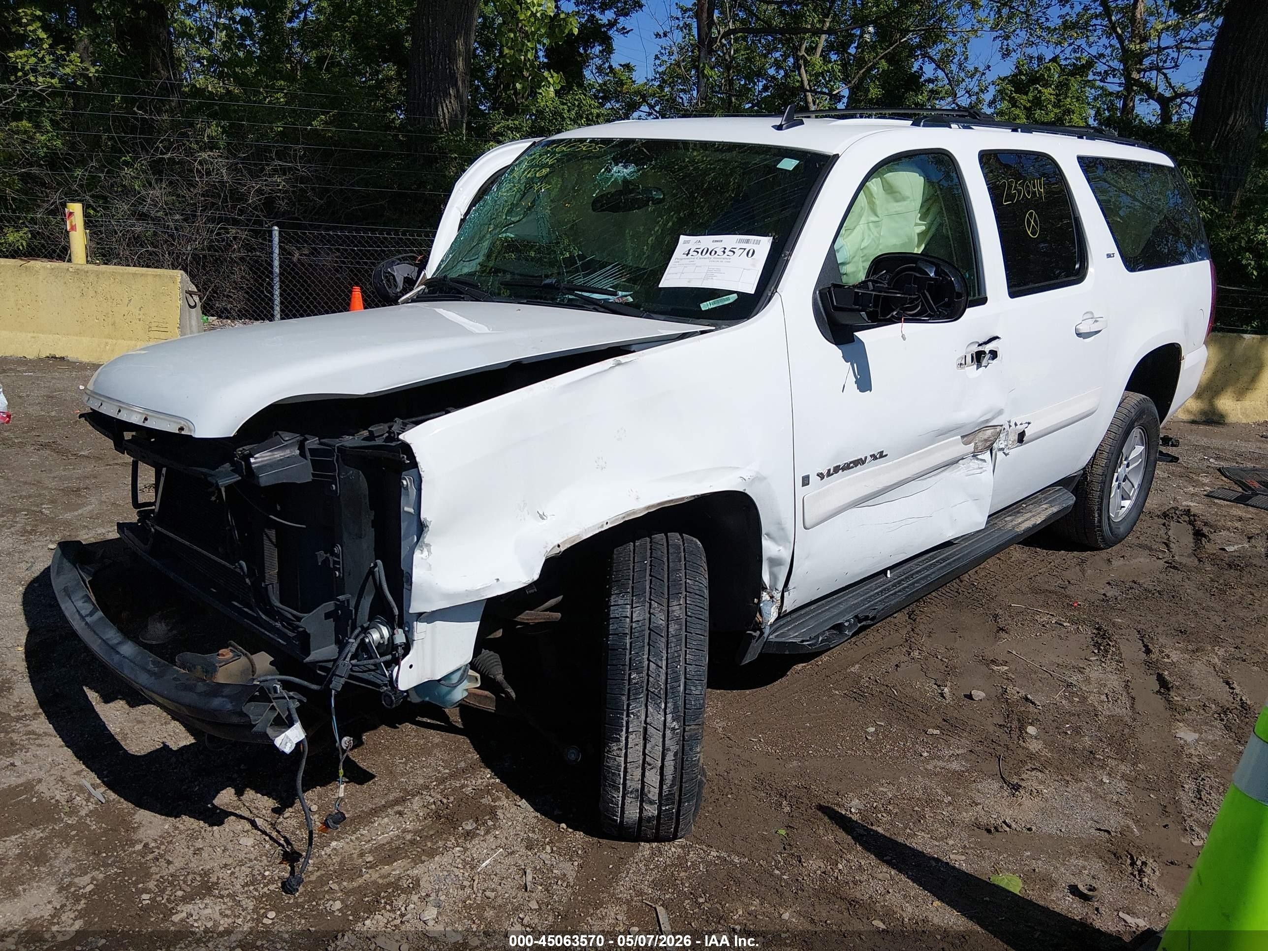 2008 Gmc Yukon Xl 1500 Slt Белый vin: 1GKFK16318J235044