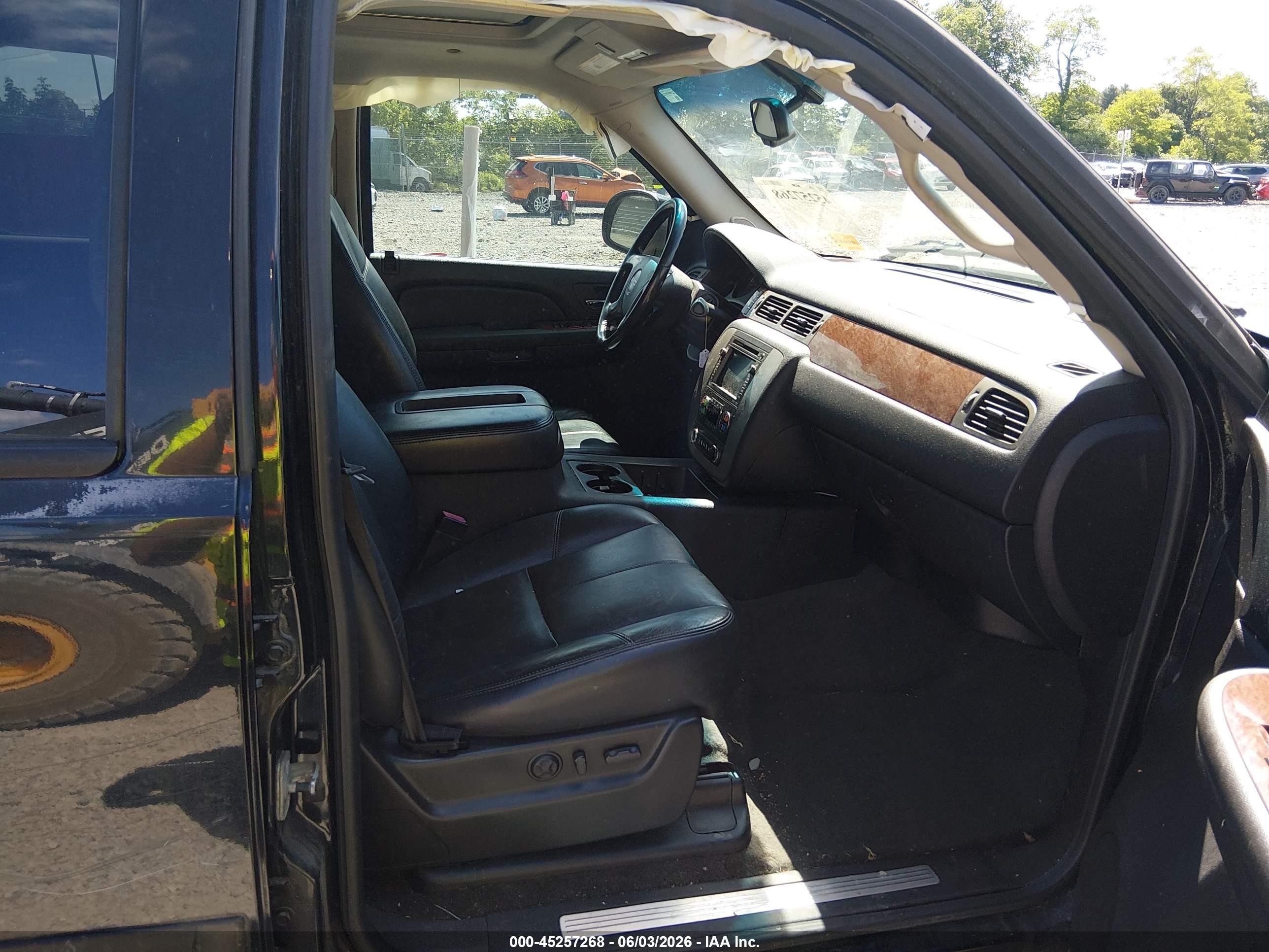 2008 Gmc Yukon Xl 1500 Slt Black vin: 1GKFK16348J149078