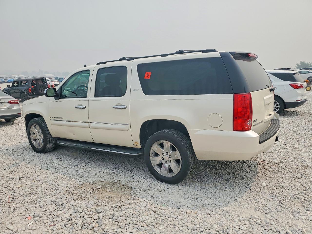 2008 Gmc Yukon Xl K1500 Cream vin: 1GKFK16348R215260