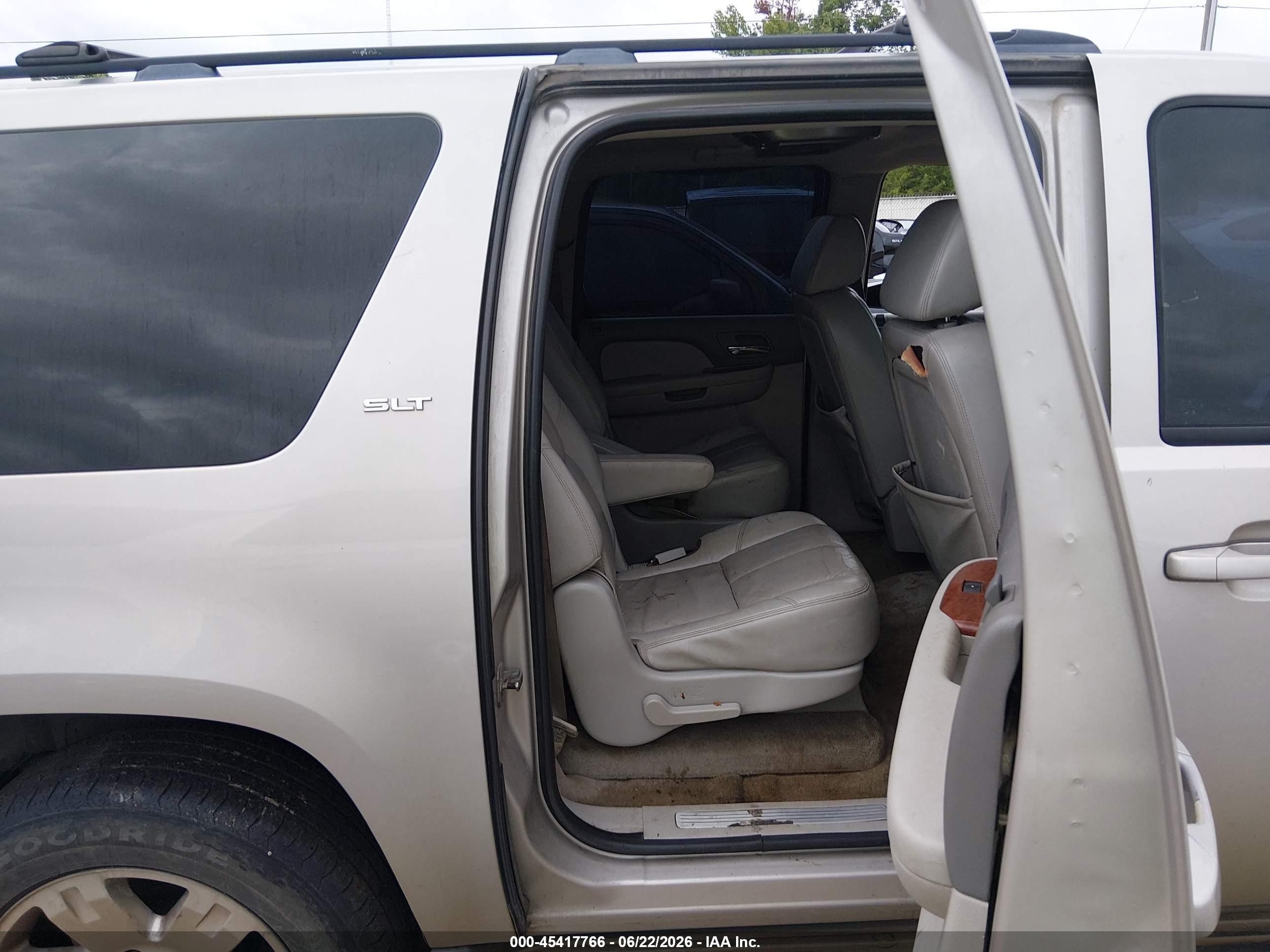 2008 Gmc Yukon Xl 1500 Slt Gray vin: 1GKFK16358R187811