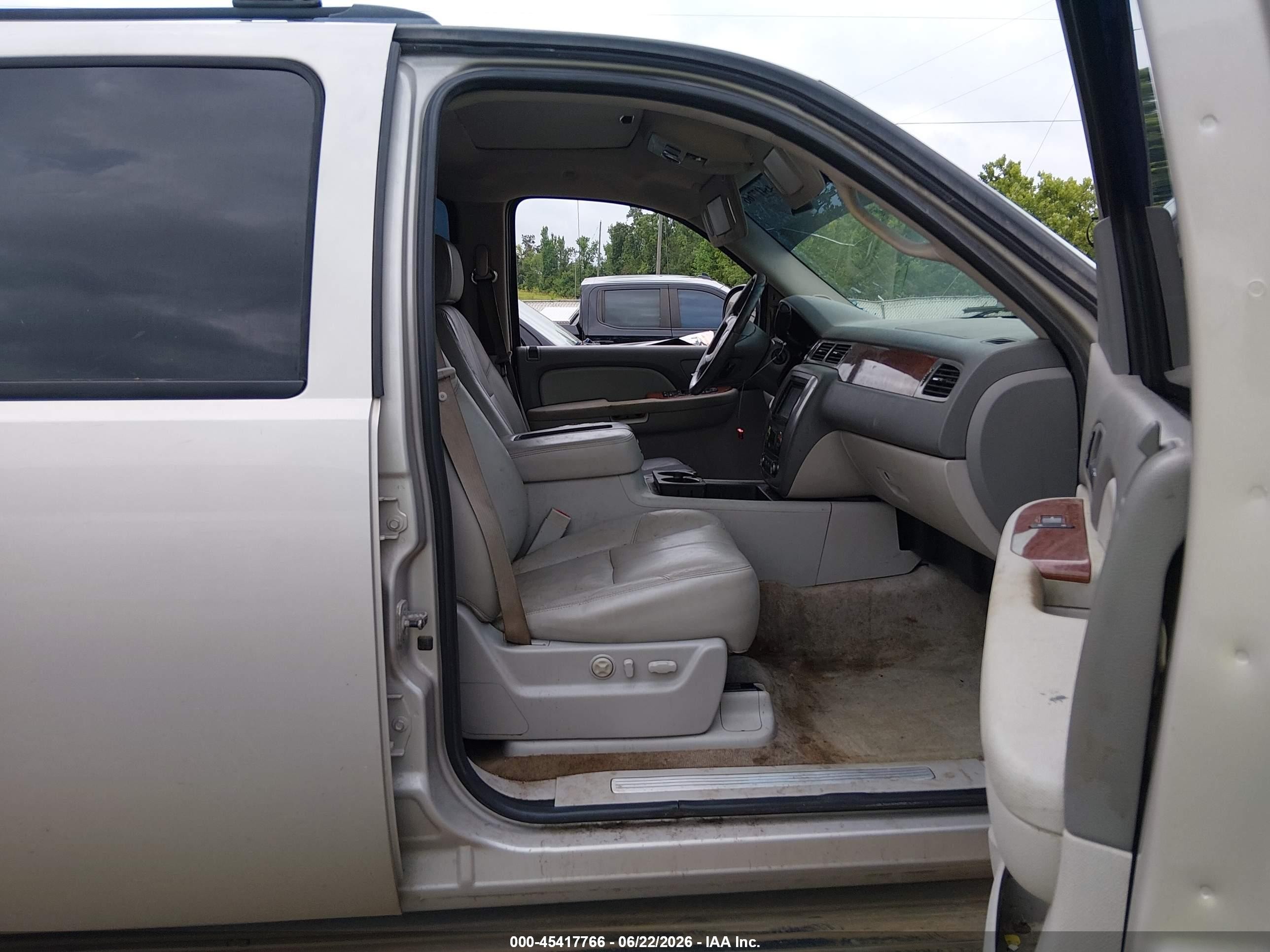 2008 Gmc Yukon Xl 1500 Slt Gray vin: 1GKFK16358R187811
