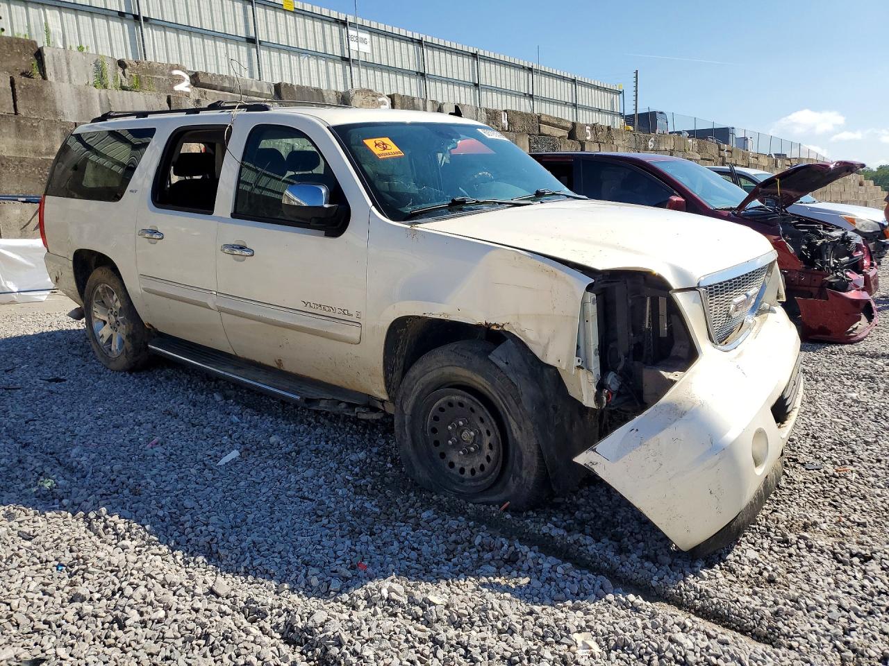 2008 Gmc Yukon Xl K1500 White vin: 1GKFK16358R264774