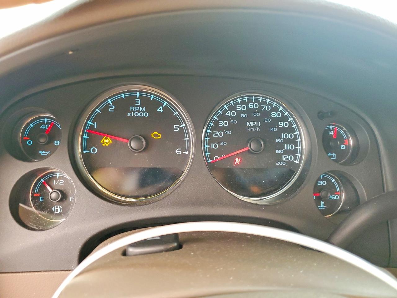 2007 Gmc Yukon Xl K1500 Белый vin: 1GKFK16367J153437