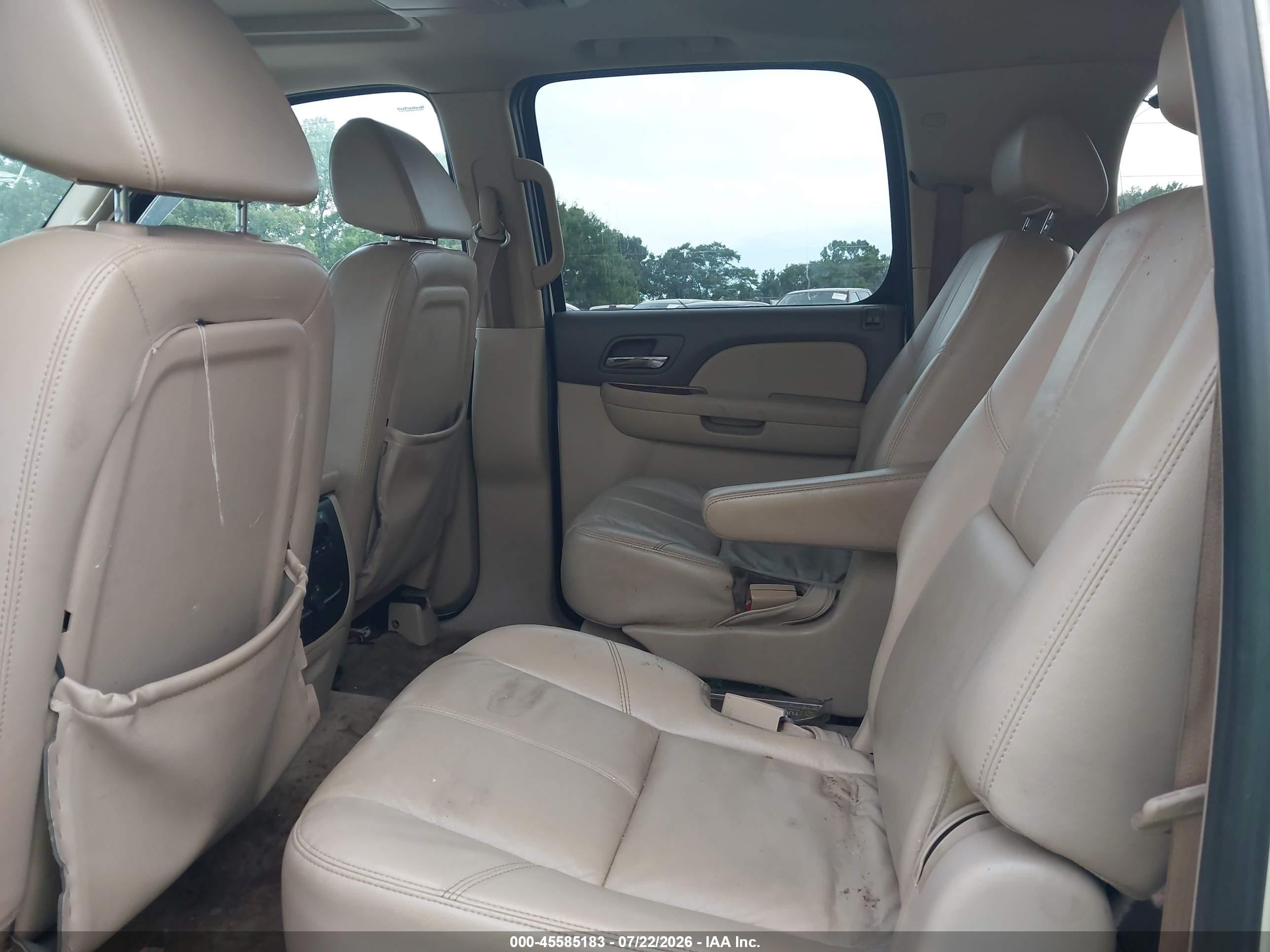 2008 Gmc Yukon Xl 1500 Slt White vin: 1GKFK16368R205829