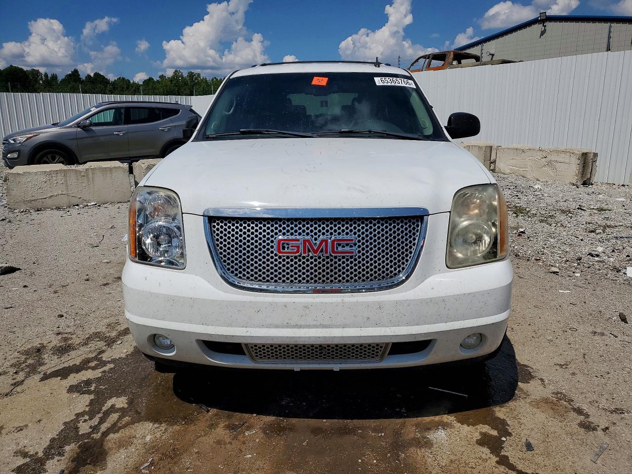2008 Gmc Yukon Xl K1500 White vin: 1GKFK16378R132566