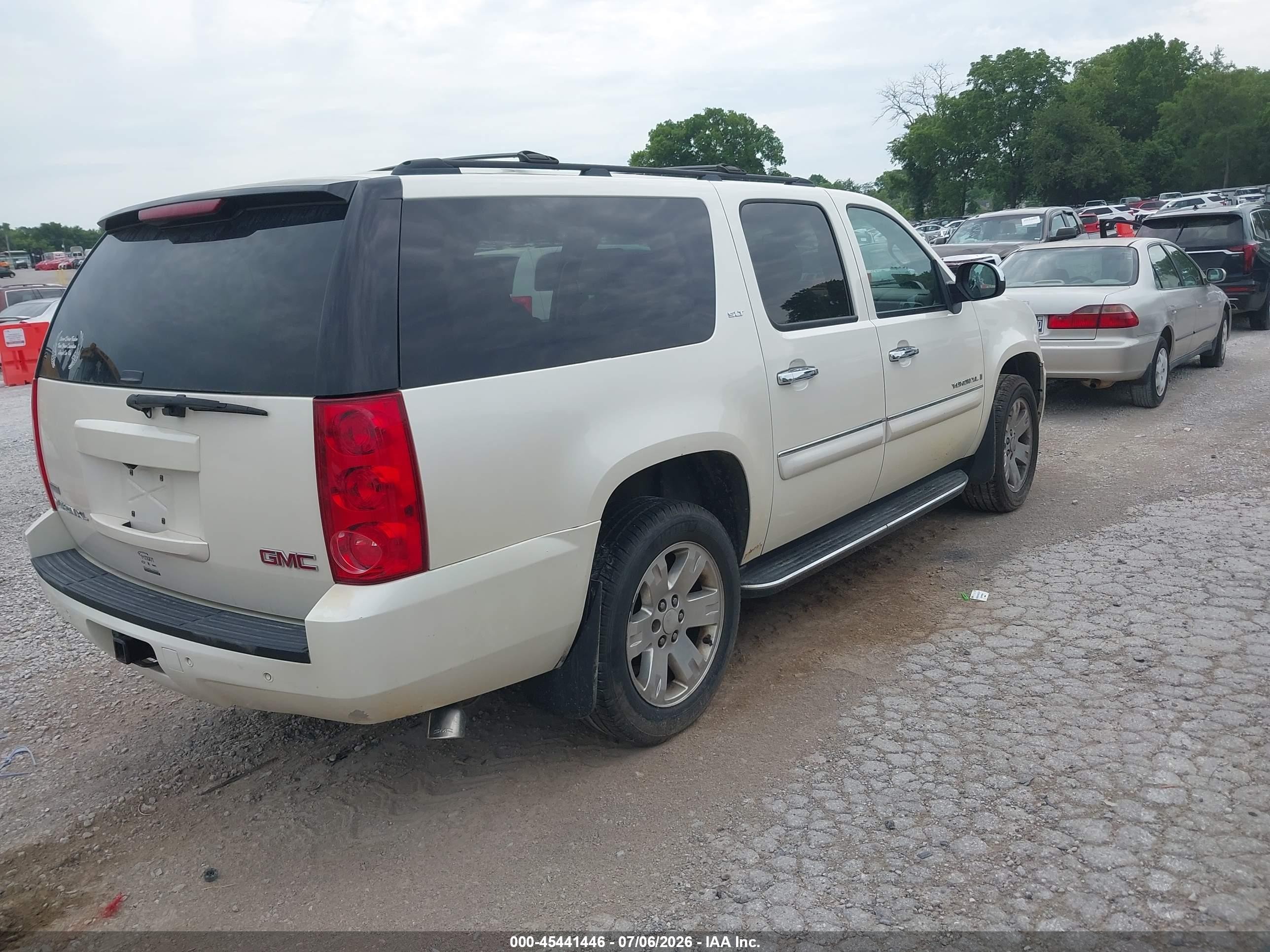 2008 Gmc Yukon Xl 1500 Slt Белый vin: 1GKFK16378R194467