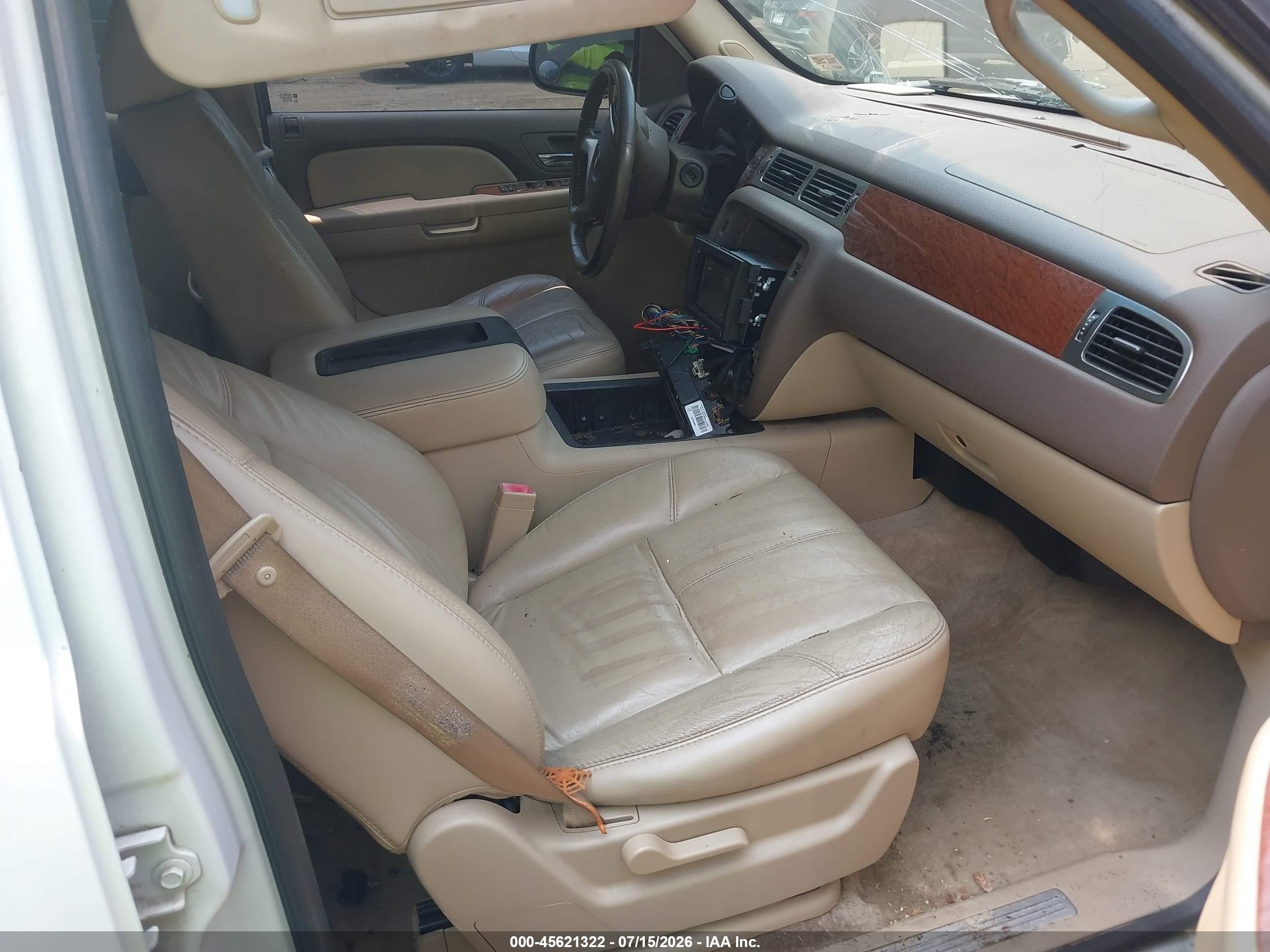 2007 Gmc Yukon Xl Slt Белый vin: 1GKFK163X7J201568