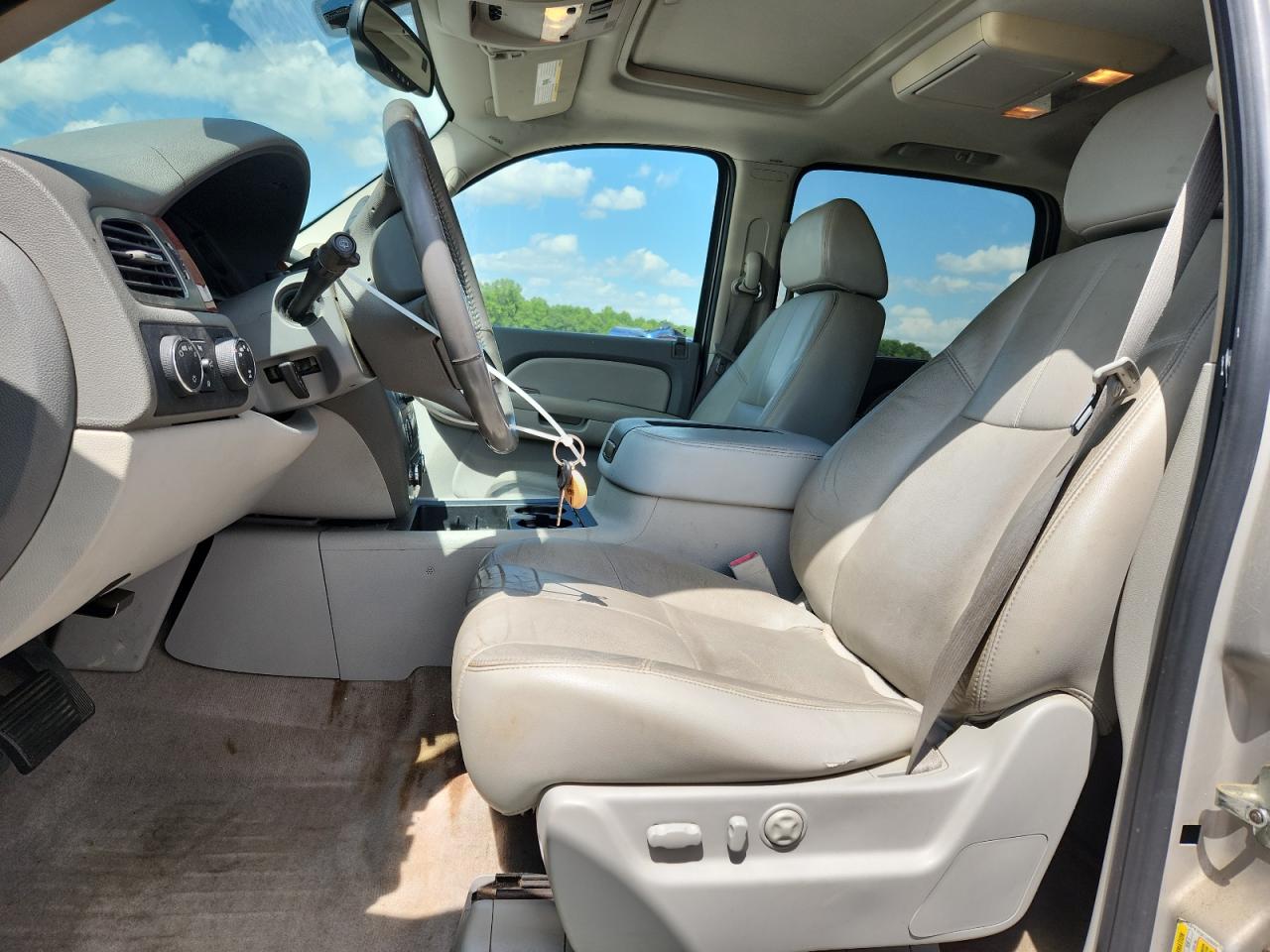 2007 Gmc Yukon Xl K1500 Cream vin: 1GKFK163X7J206950