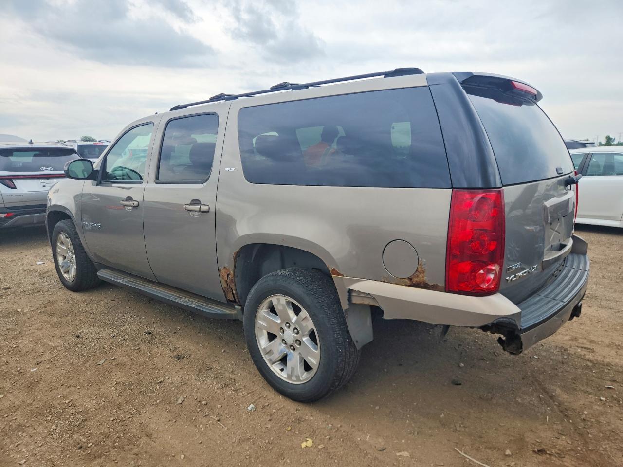 2007 Gmc Yukon Xl K1500 Бежевый vin: 1GKFK163X7J215812