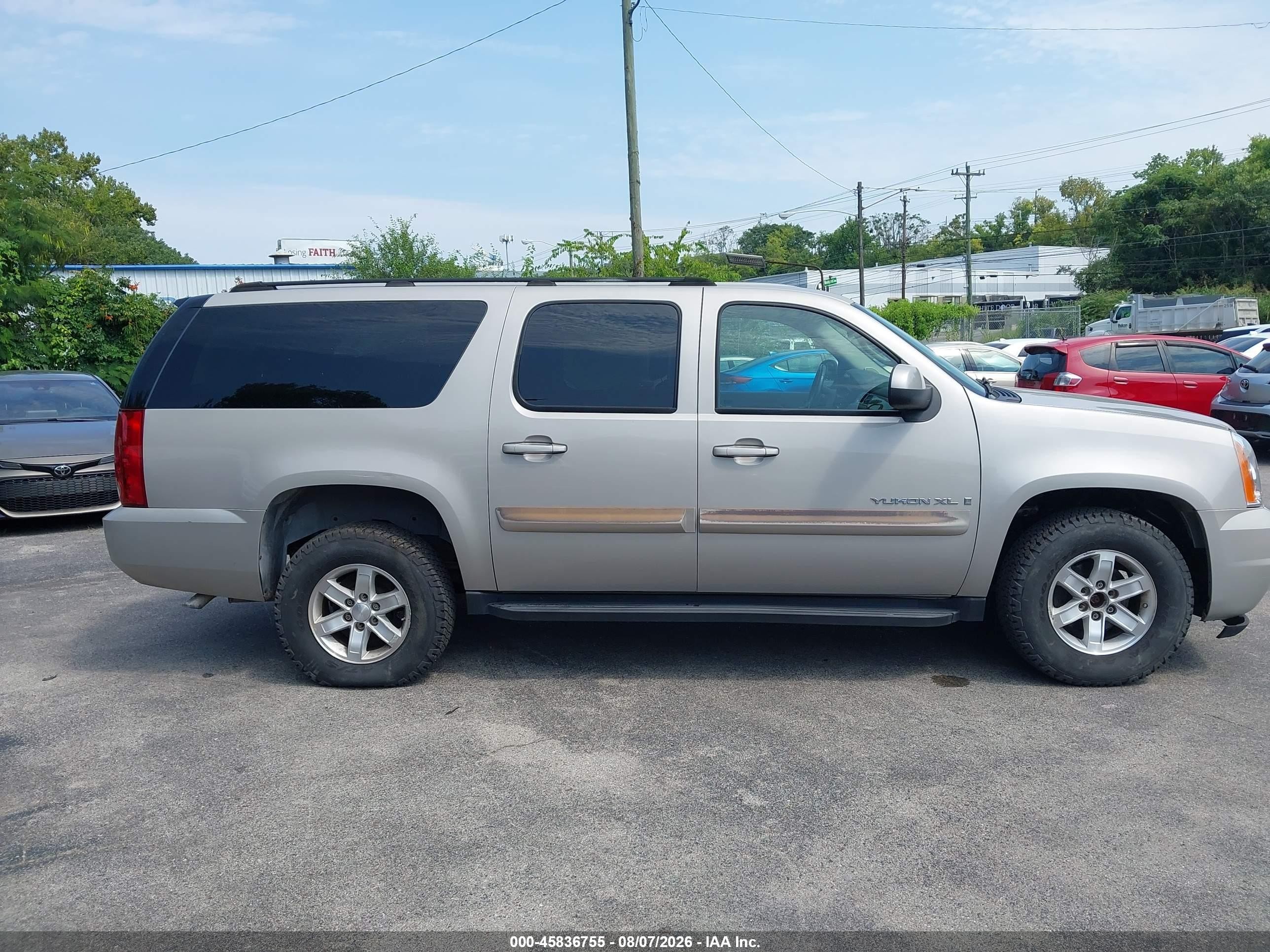 2007 Gmc Yukon Xl 1500 Slt Champagne vin: 1GKFK163X7J217849