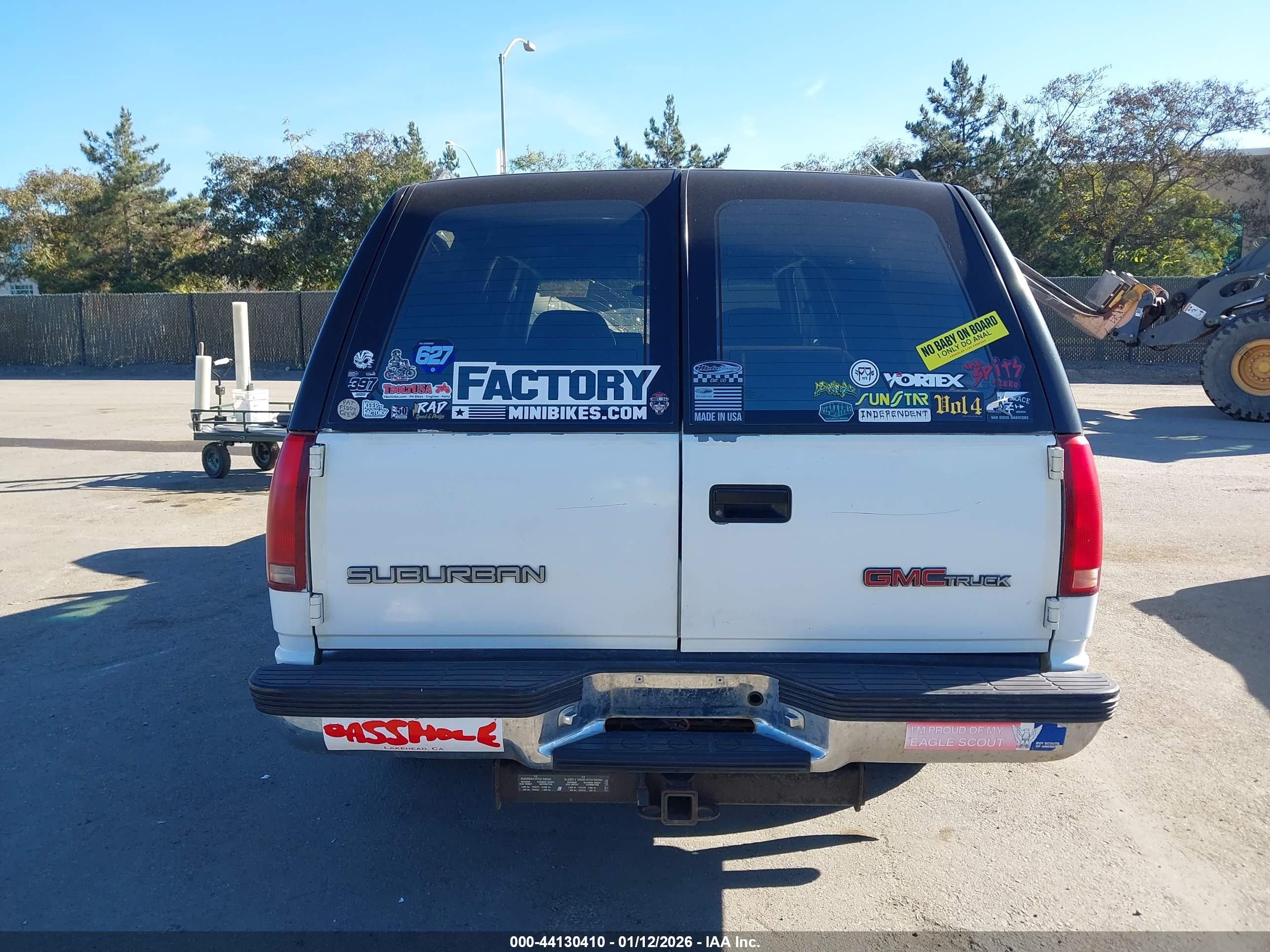 1993 Gmc Suburban K1500 White vin: 1GKFK16K0PJ725870