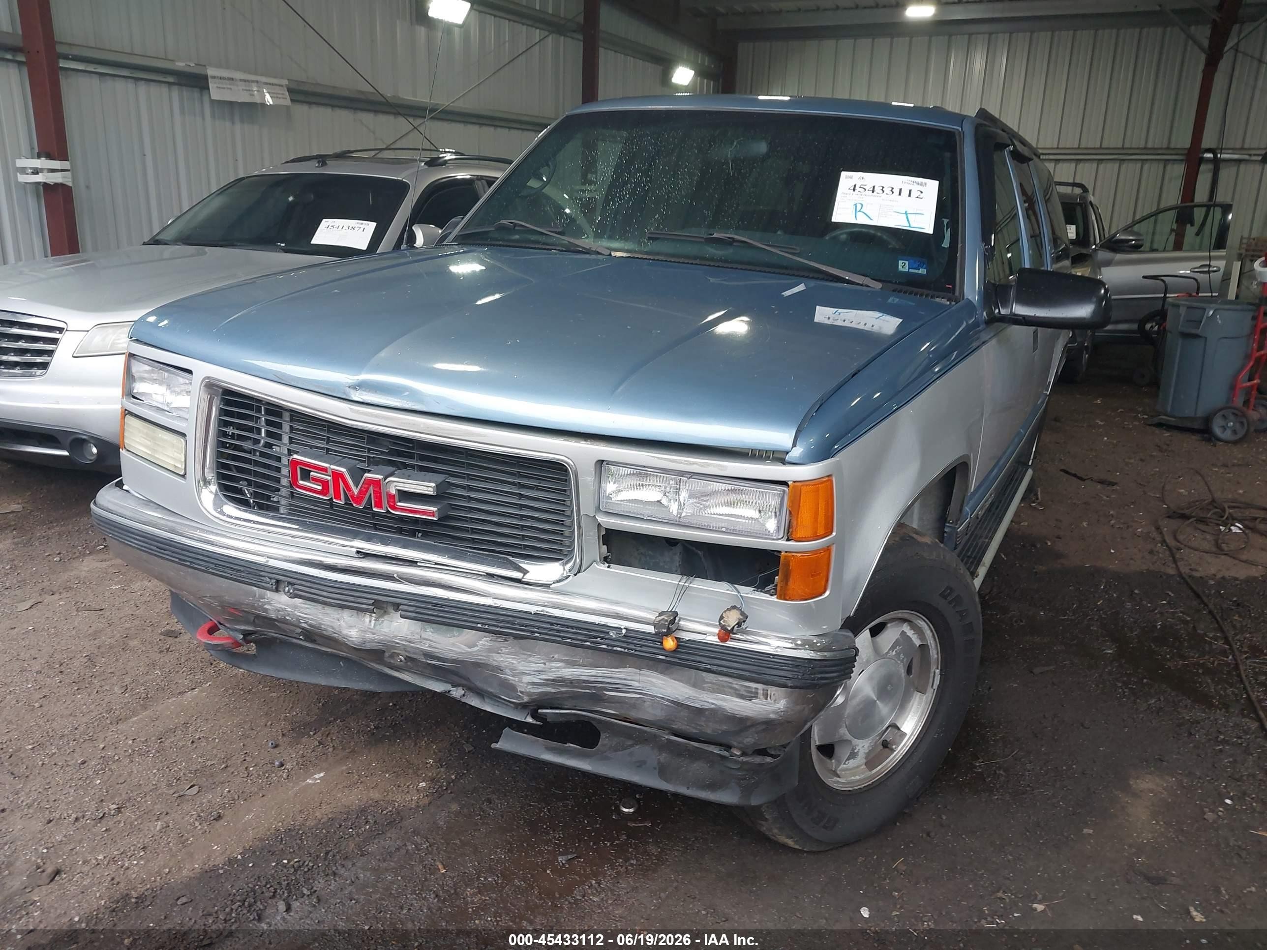 1995 Gmc Suburban K1500 Blue vin: 1GKFK16K5SJ724951