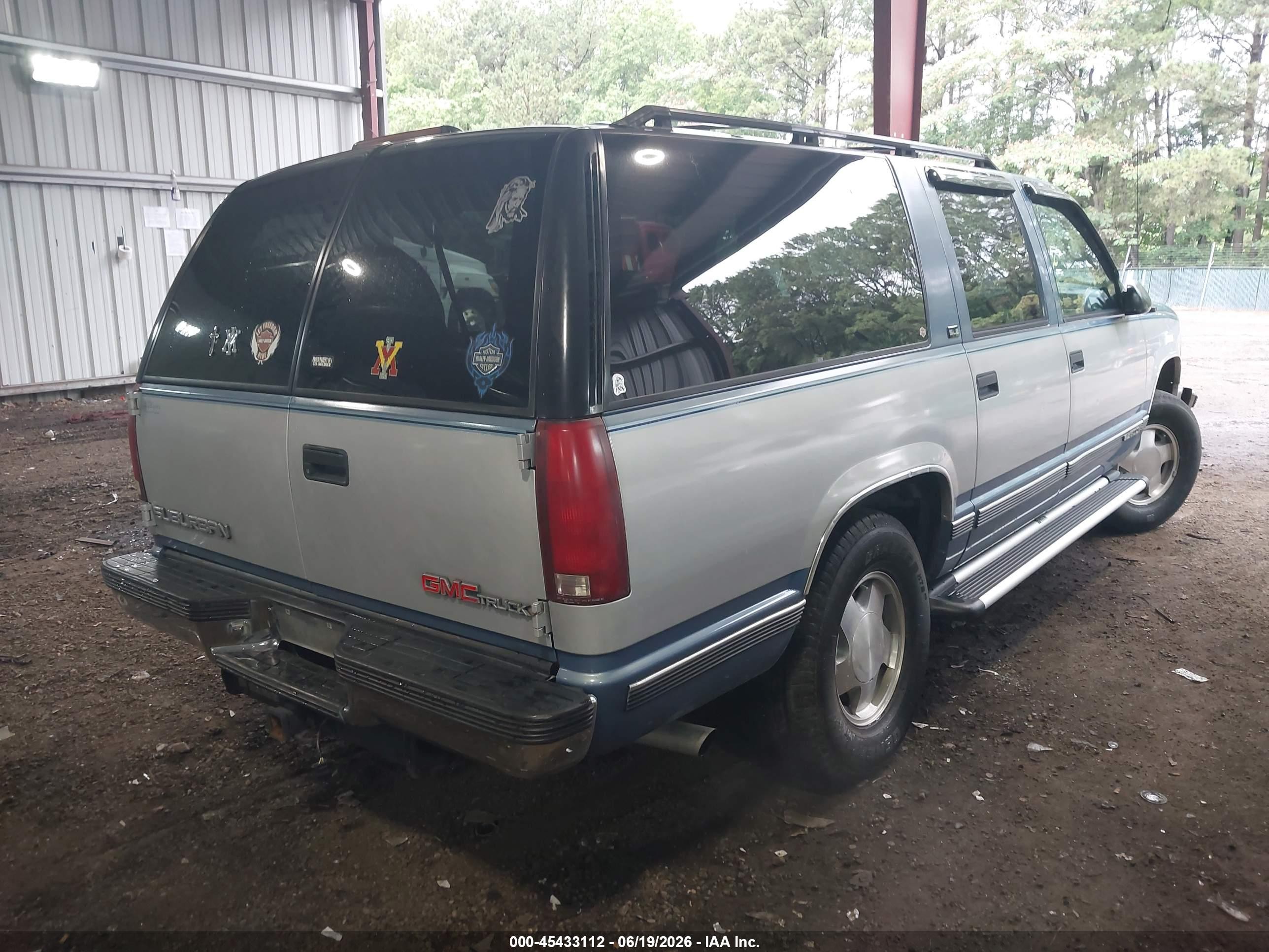 1995 Gmc Suburban K1500 Blue vin: 1GKFK16K5SJ724951