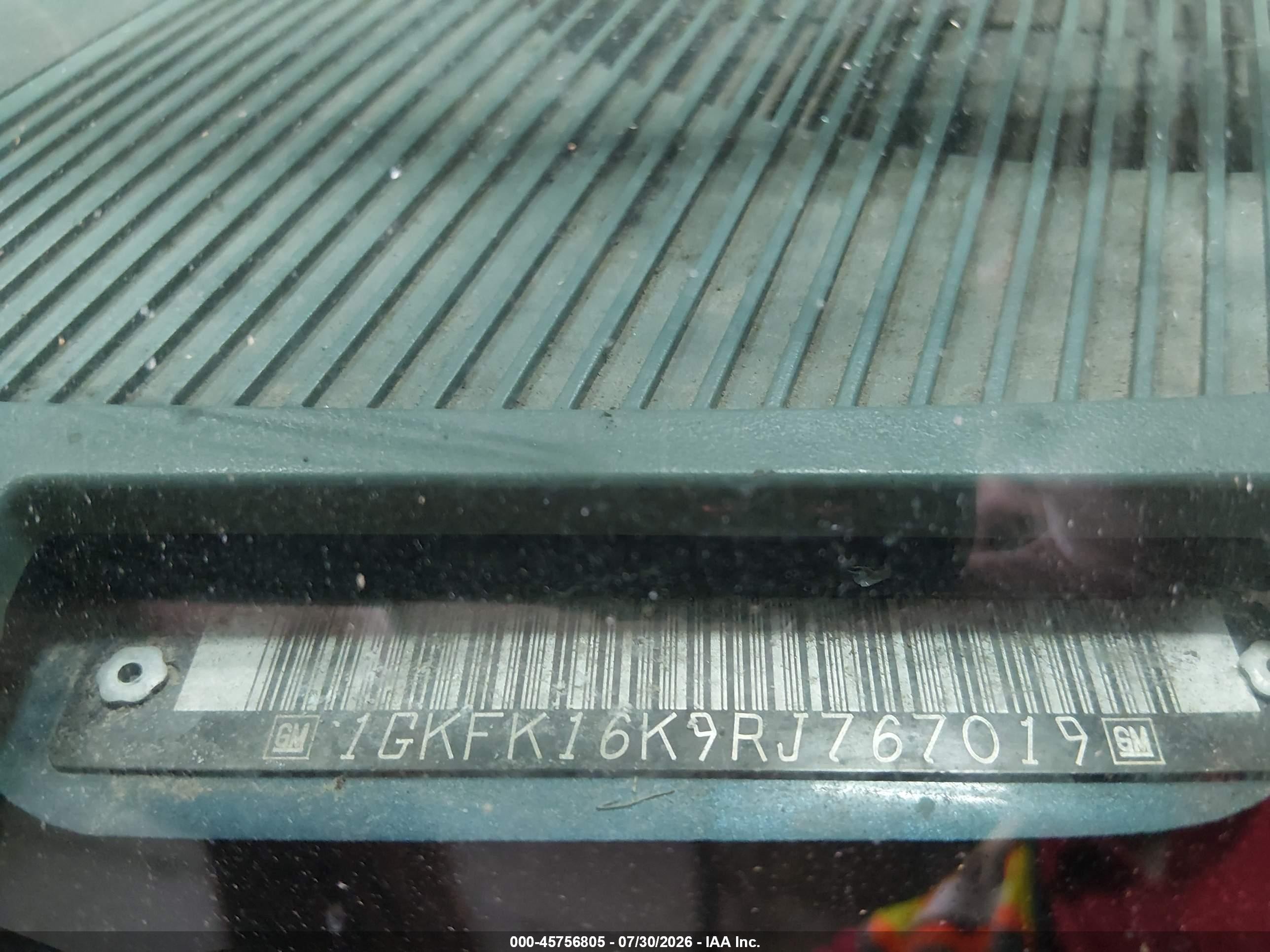 1994 Gmc Suburban K1500 Серебряный vin: 1GKFK16K9RJ767019