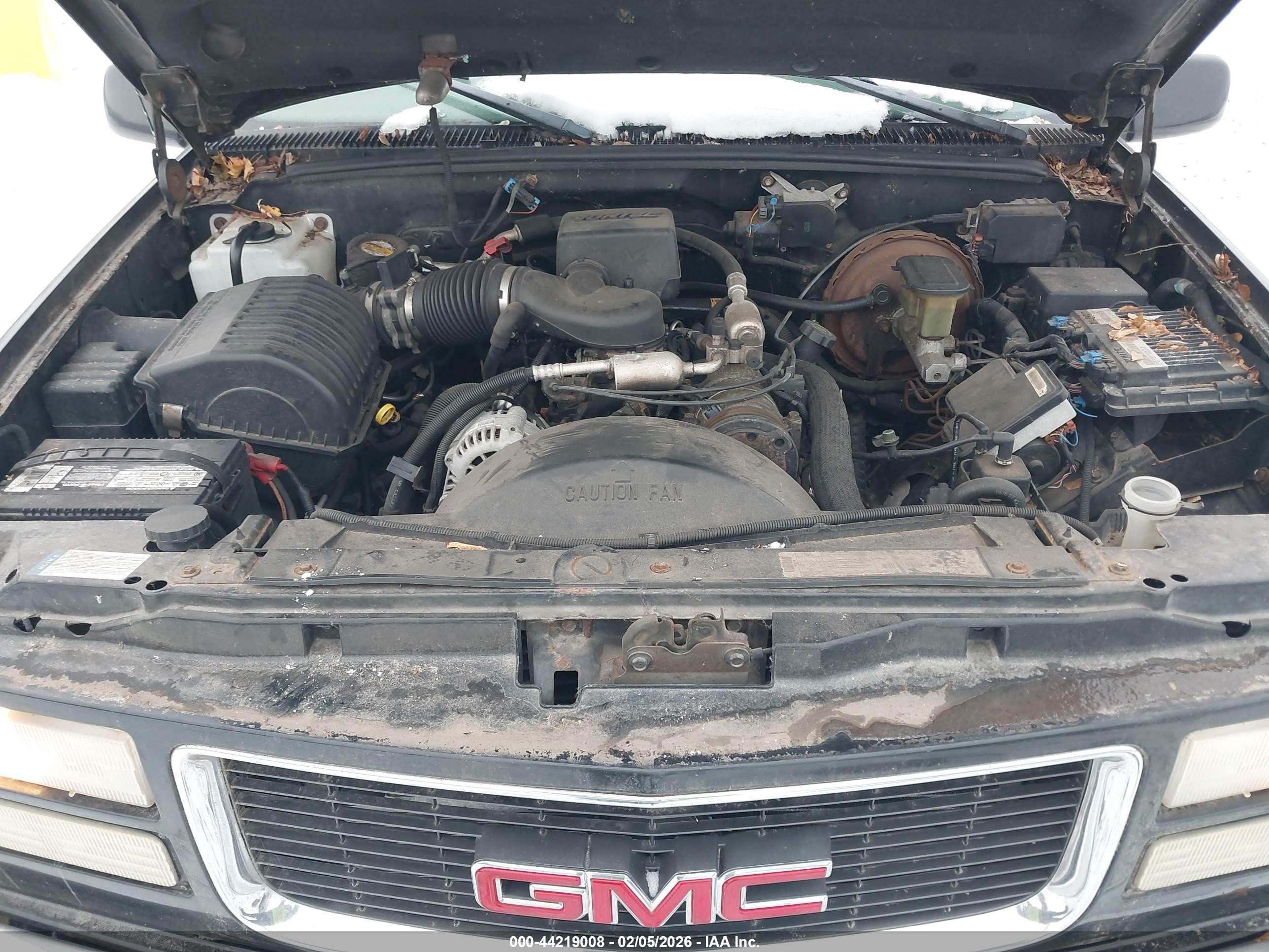 1998 Gmc Suburban 1500 Sl Черный vin: 1GKFK16R4WJ708050