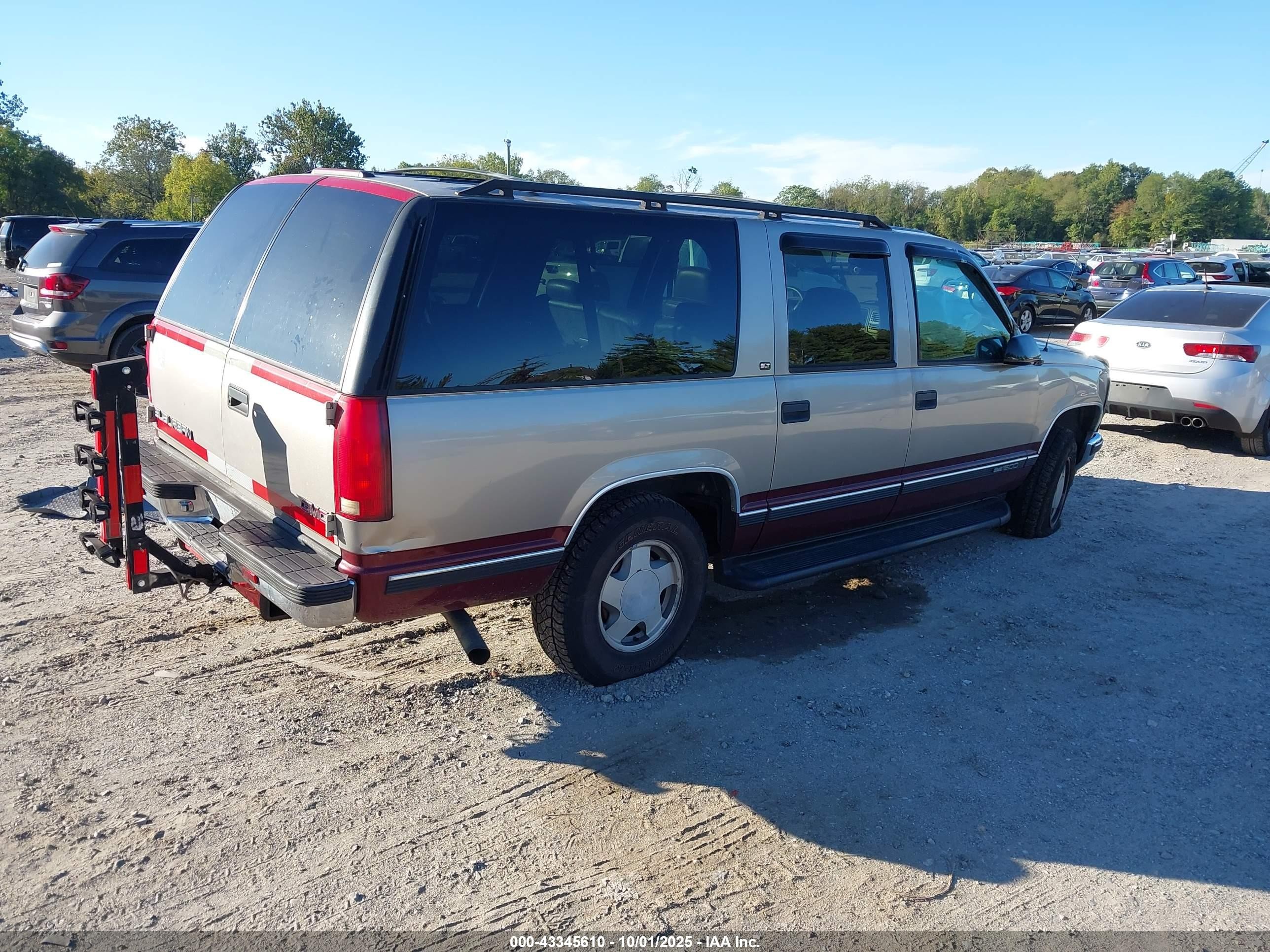 1998 Gmc Suburban 1500 Sl Champagne vin: 1GKFK16R4WJ717265
