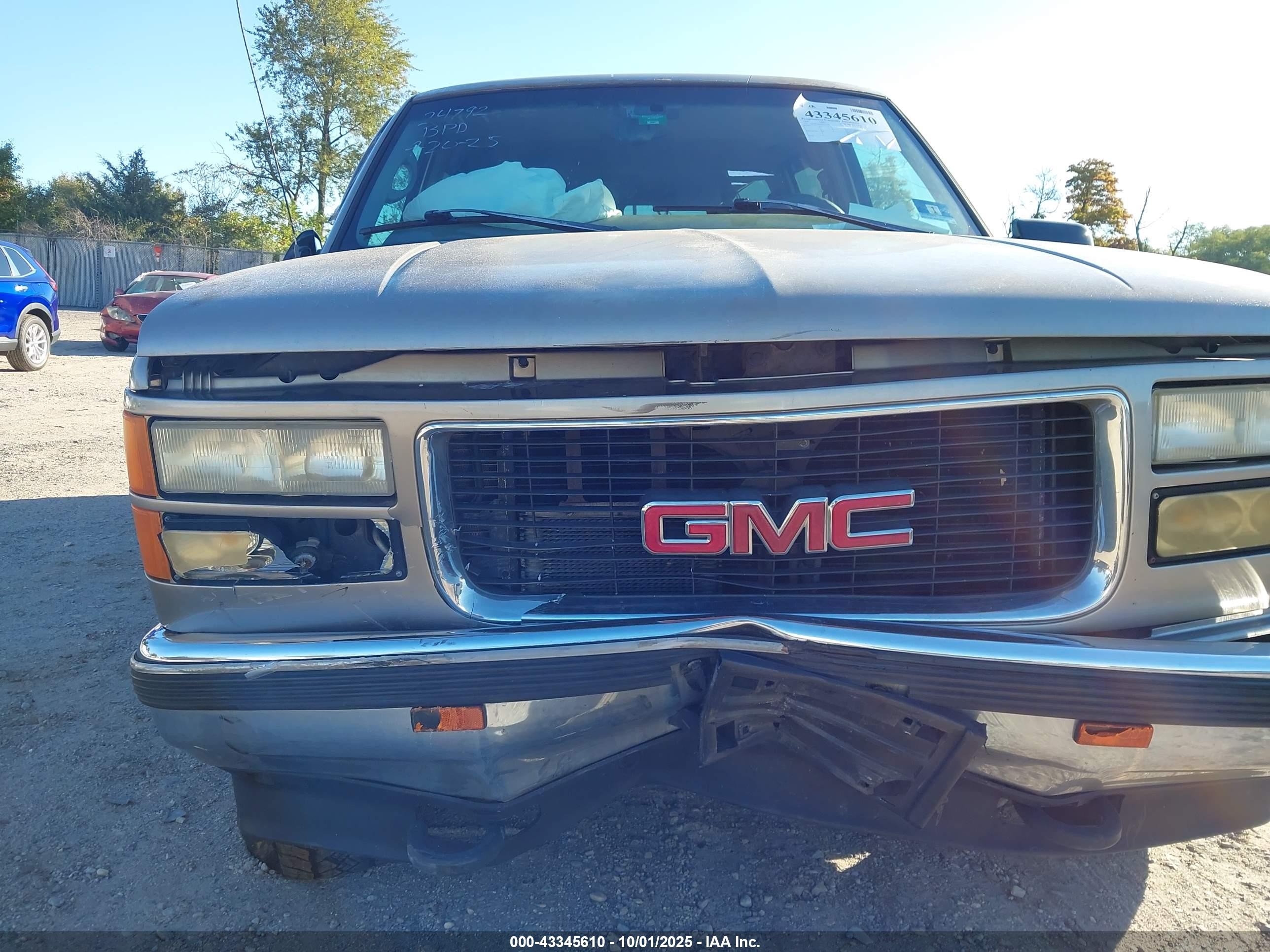 1998 Gmc Suburban 1500 Sl Champagne vin: 1GKFK16R4WJ717265