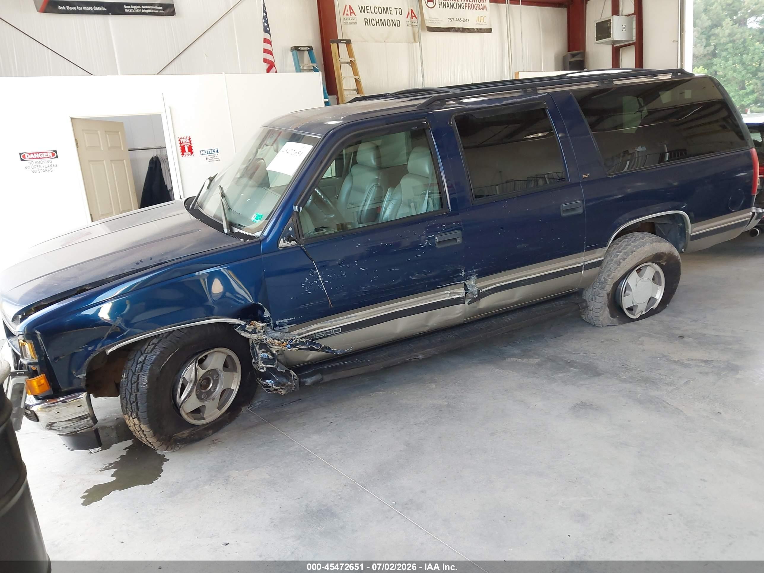 1999 Gmc Suburban Slt Gm Buypower Blue vin: 1GKFK16R4XJ760750