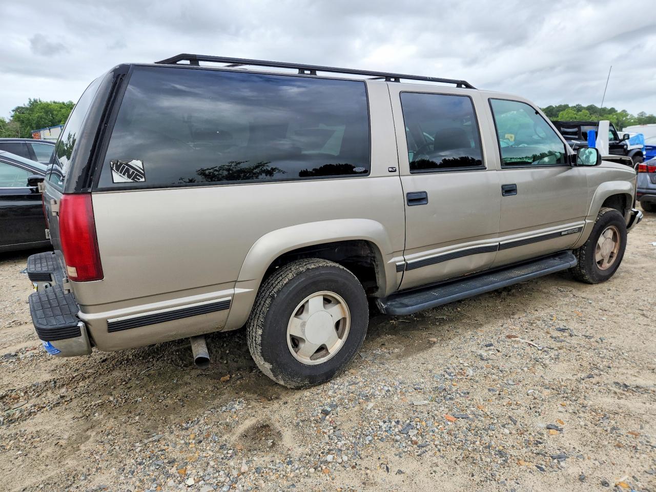 1998 Gmc Suburban K1500 Желто-коричневый vin: 1GKFK16R9WJ706035