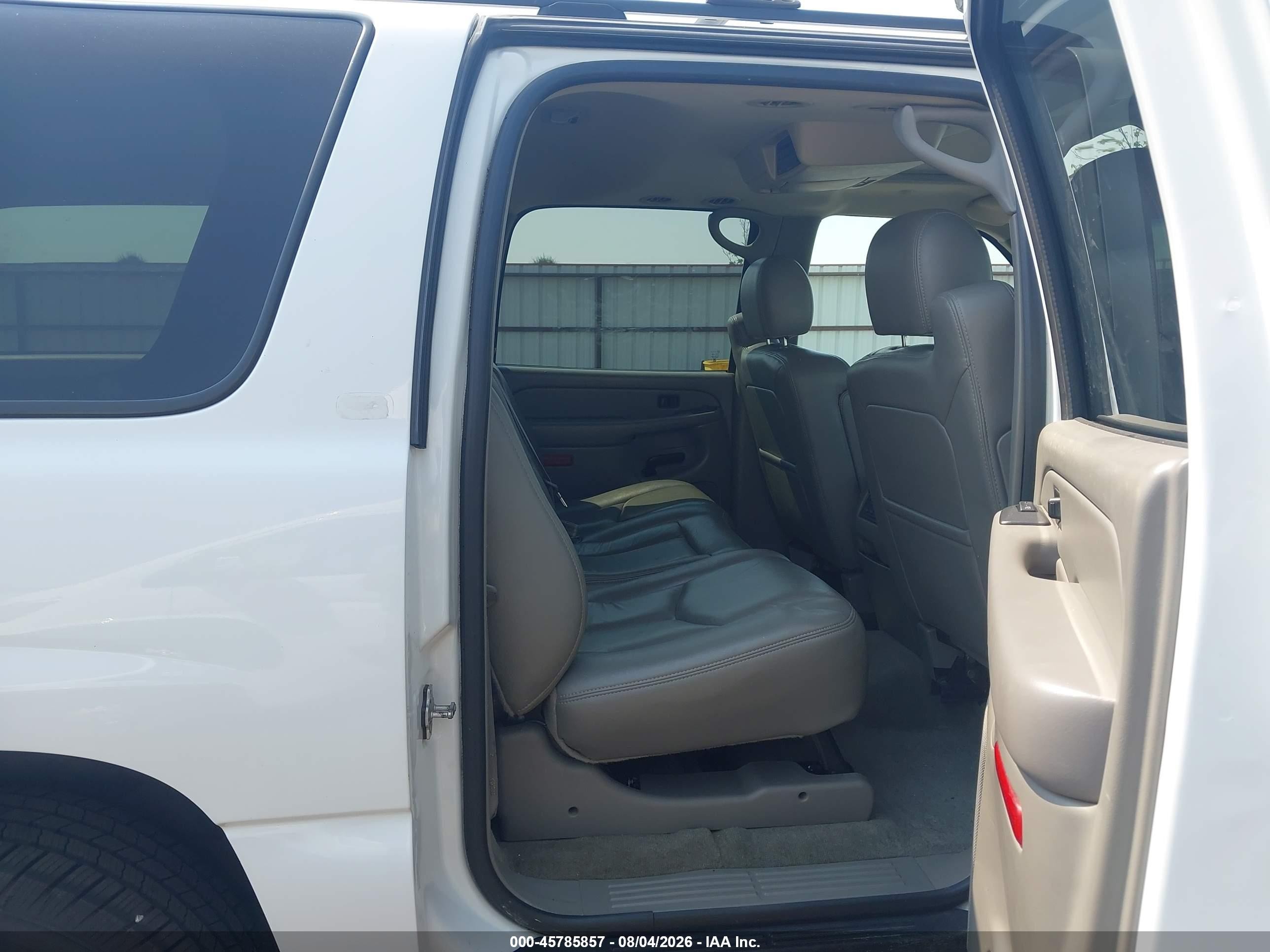 2004 Gmc Yukon Xl 1500 Slt White vin: 1GKFK16Z14J284324