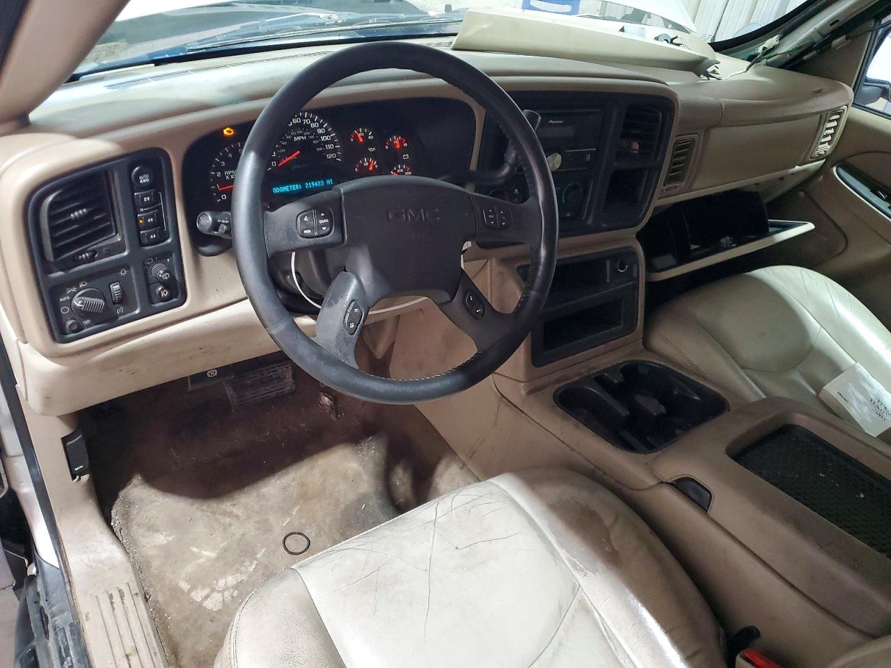 2005 Gmc Yukon Xl K1500 Tan vin: 1GKFK16Z45J161408