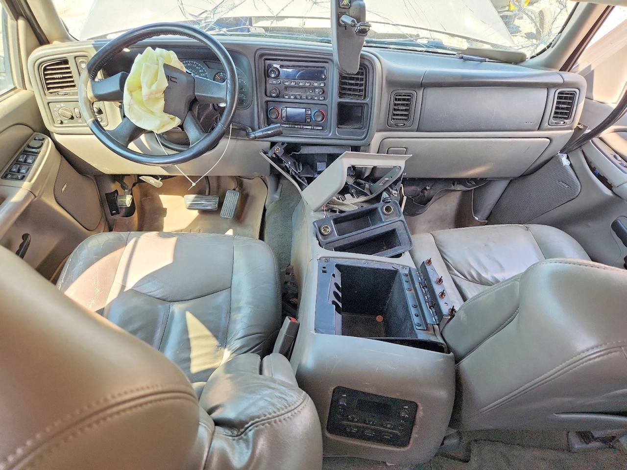 2005 Gmc Yukon Xl K1500 Серебряный vin: 1GKFK16Z65J113585