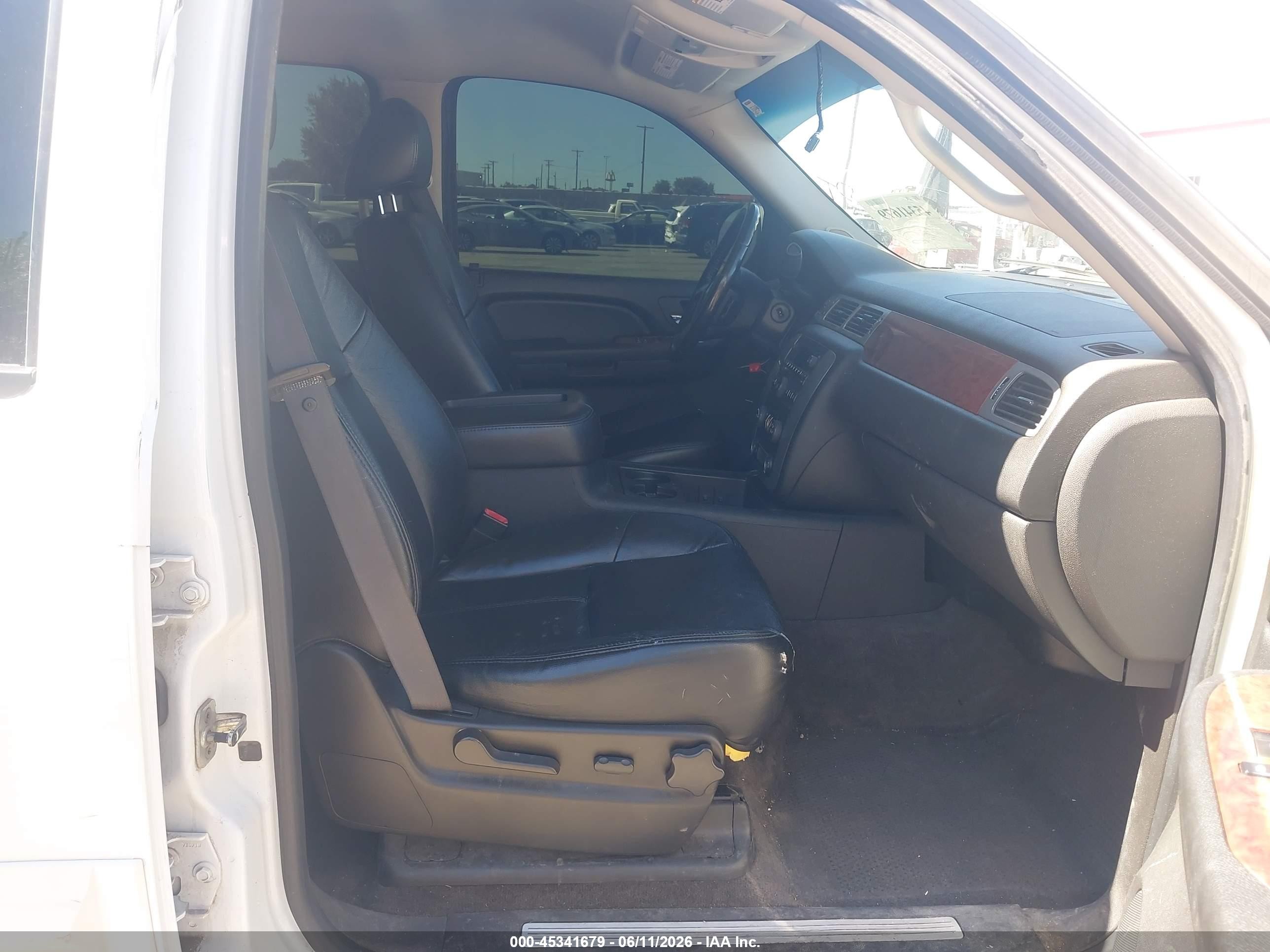2009 Gmc Yukon Sle2 White vin: 1GKFK230X9R145166
