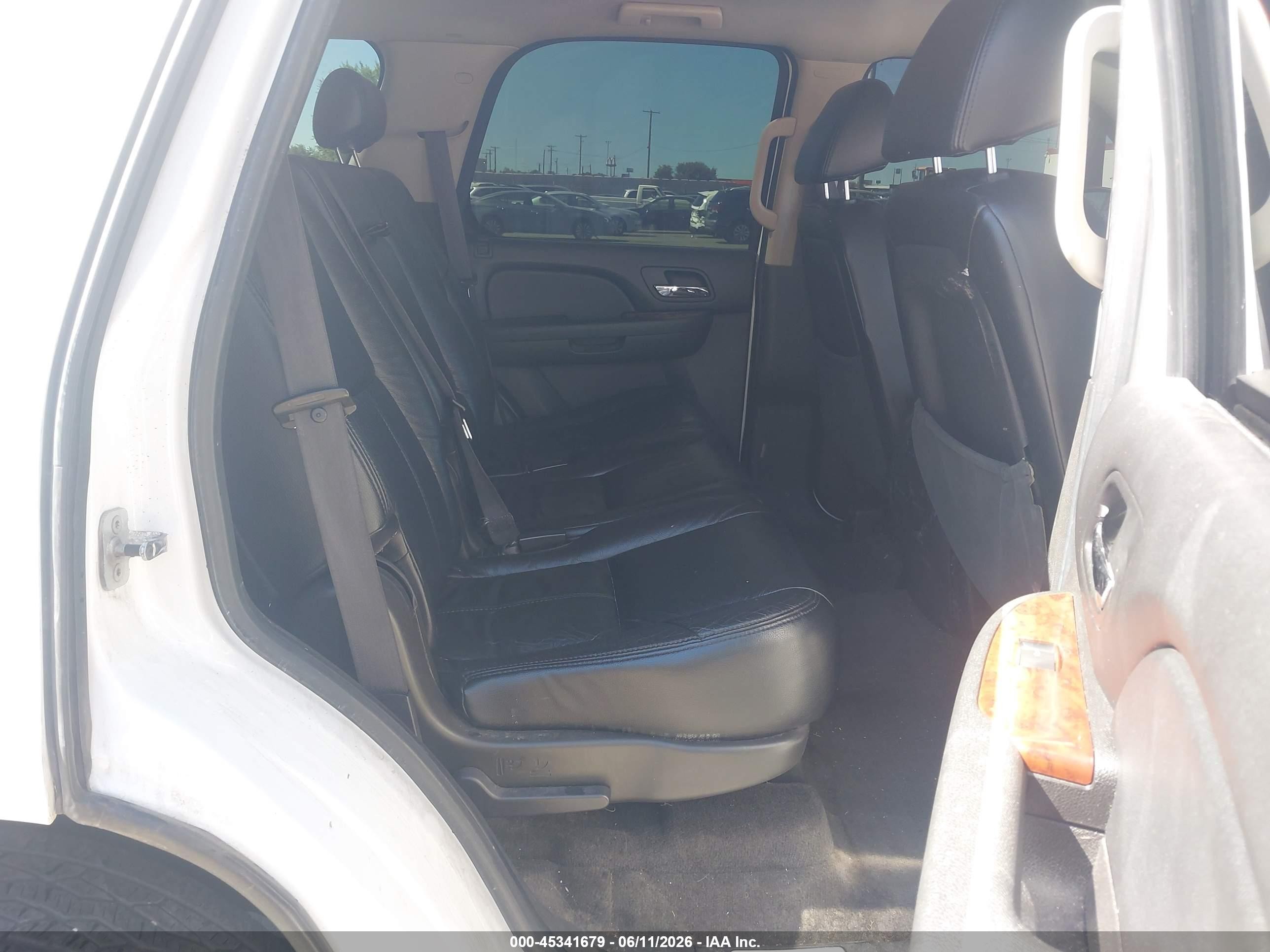 2009 Gmc Yukon Sle2 White vin: 1GKFK230X9R145166