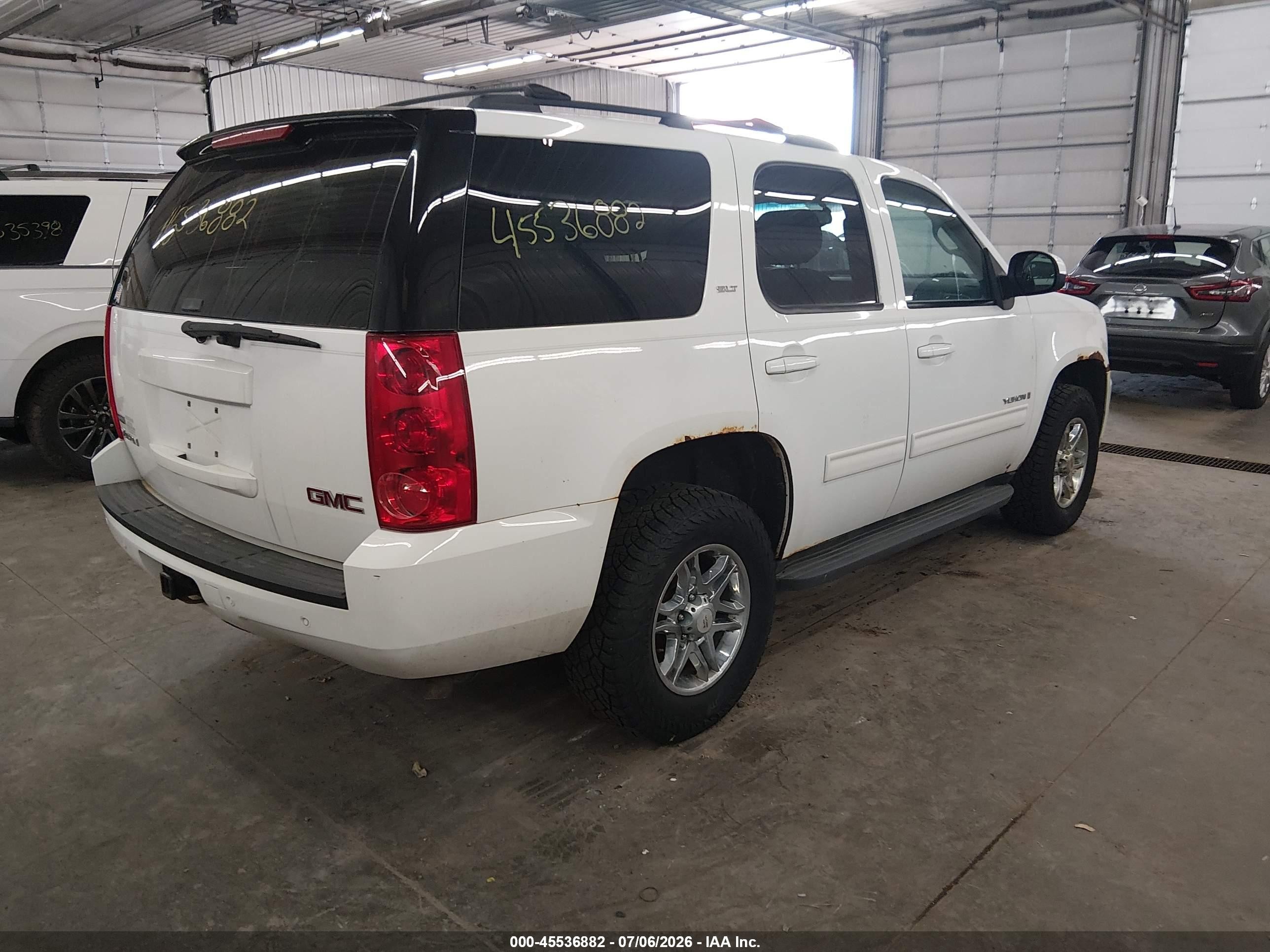2009 Gmc Yukon Slt W/4sb White vin: 1GKFK33069R246517