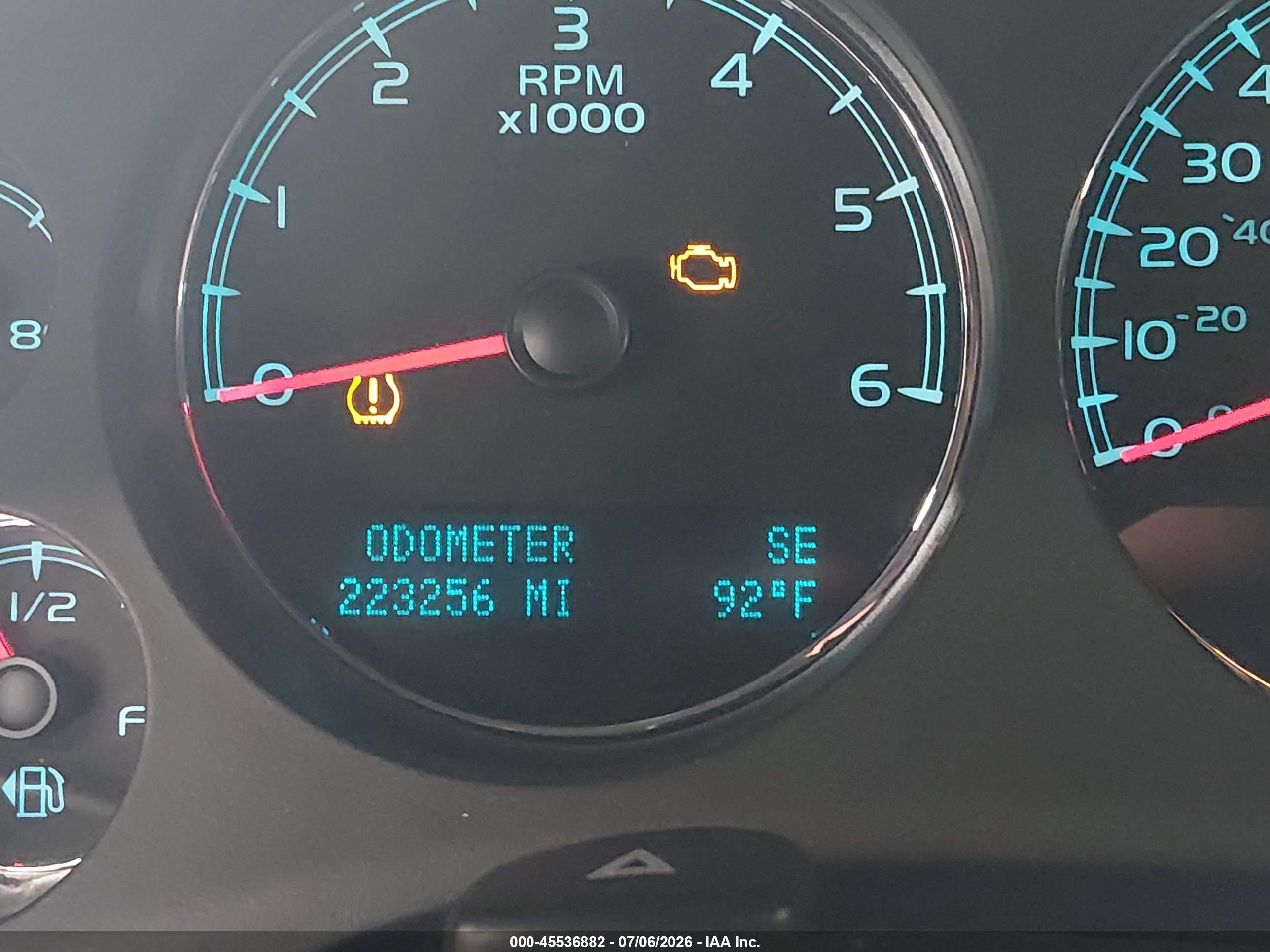 2009 Gmc Yukon Slt W/4sb White vin: 1GKFK33069R246517