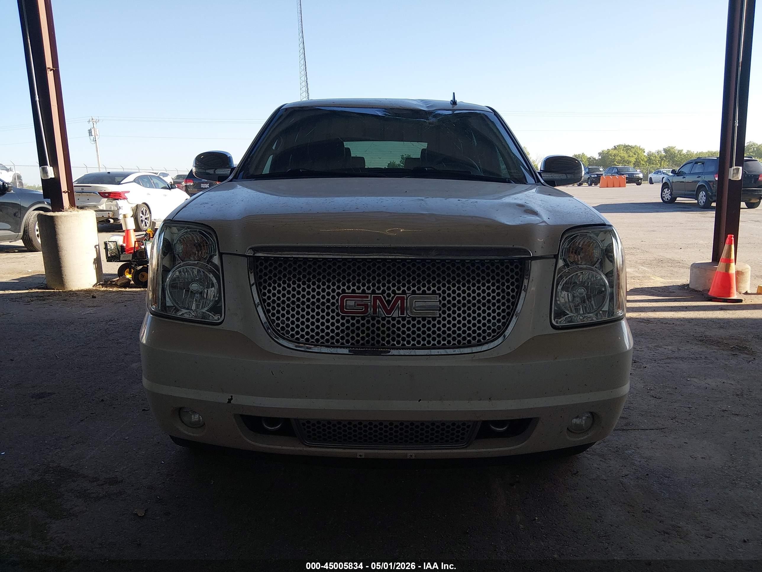 2009 Gmc Yukon Slt2 Белый vin: 1GKFK330X9R205209